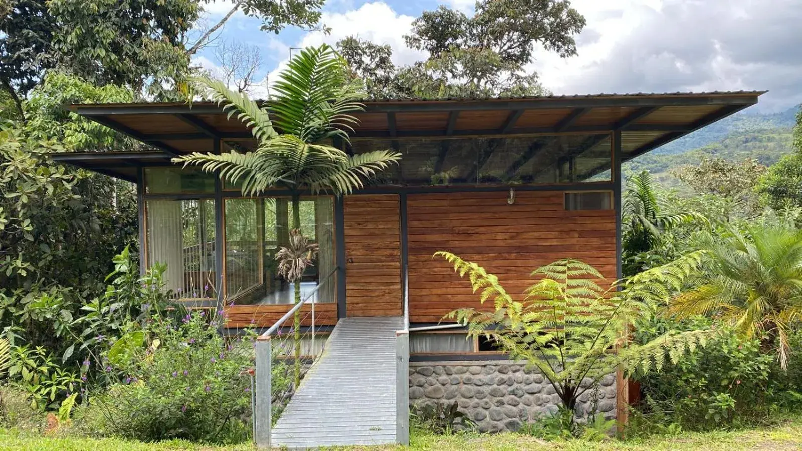 Deluxe Bungalow in Terrabambu Lodge Deluxe Bungalow in Terrabambu Lodge
