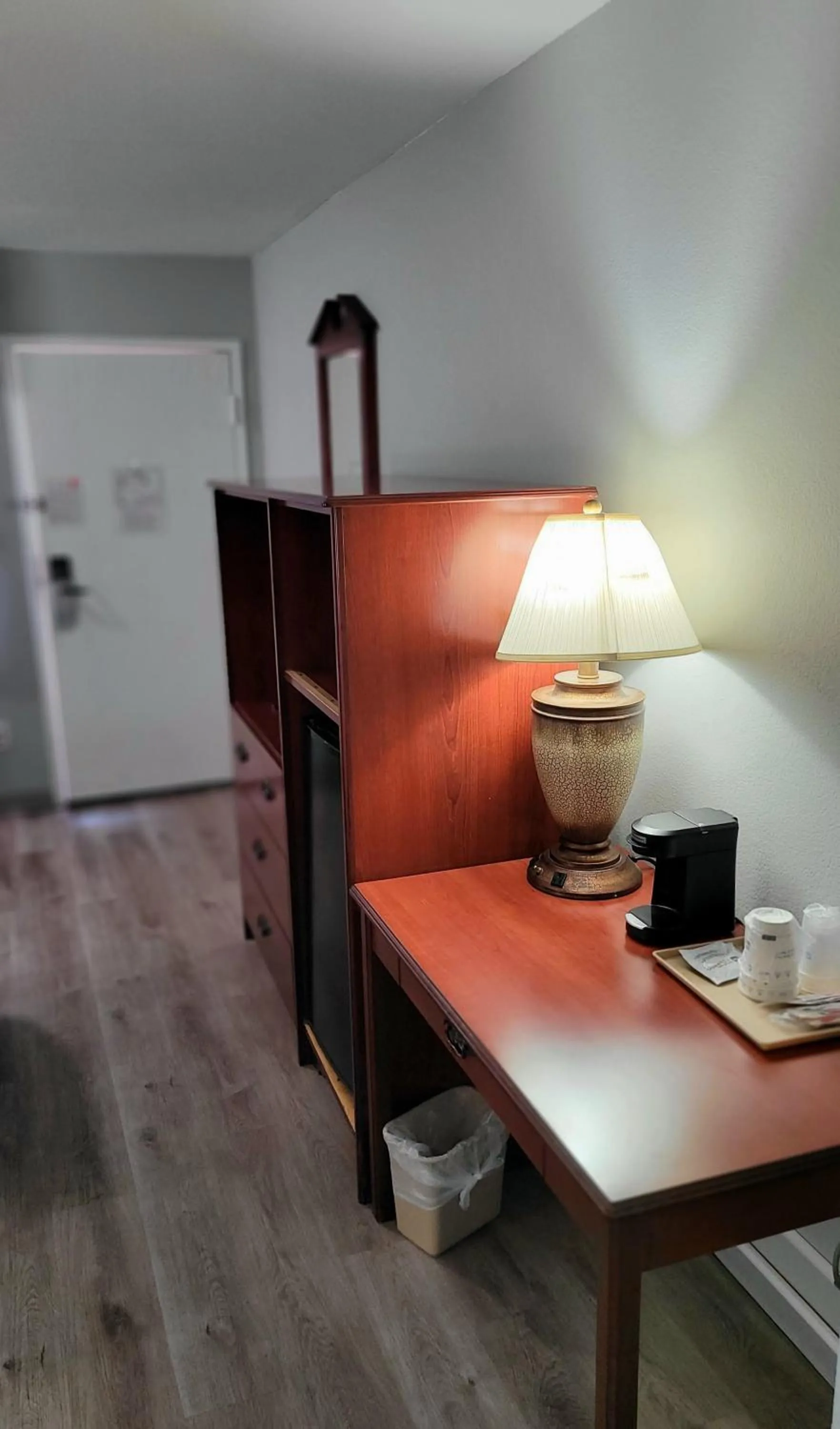 TV and multimedia, Bed in Rancho San Diego Inn & Suites