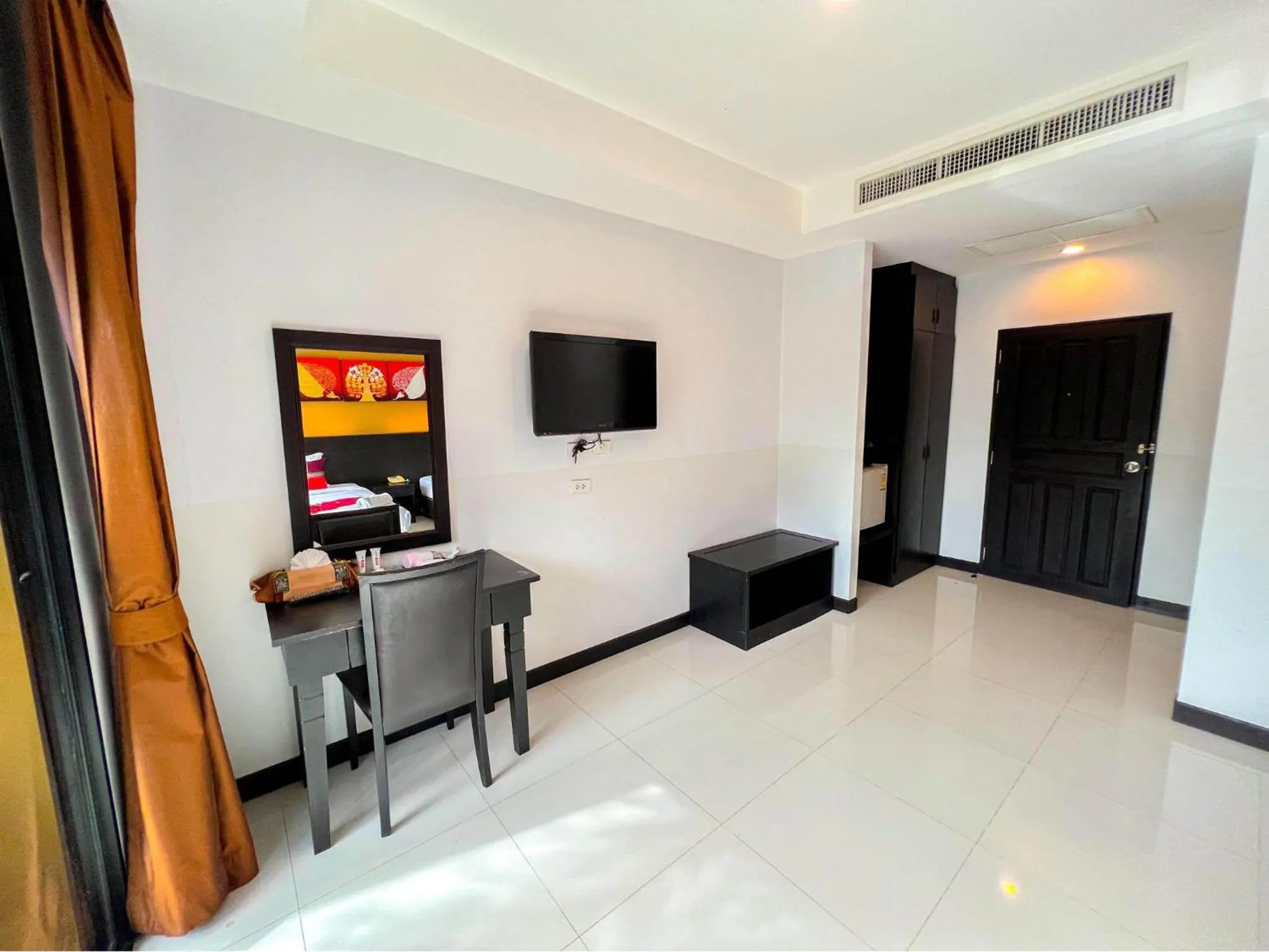 TV and multimedia in Naiyang Beach Hotel SHA Plus