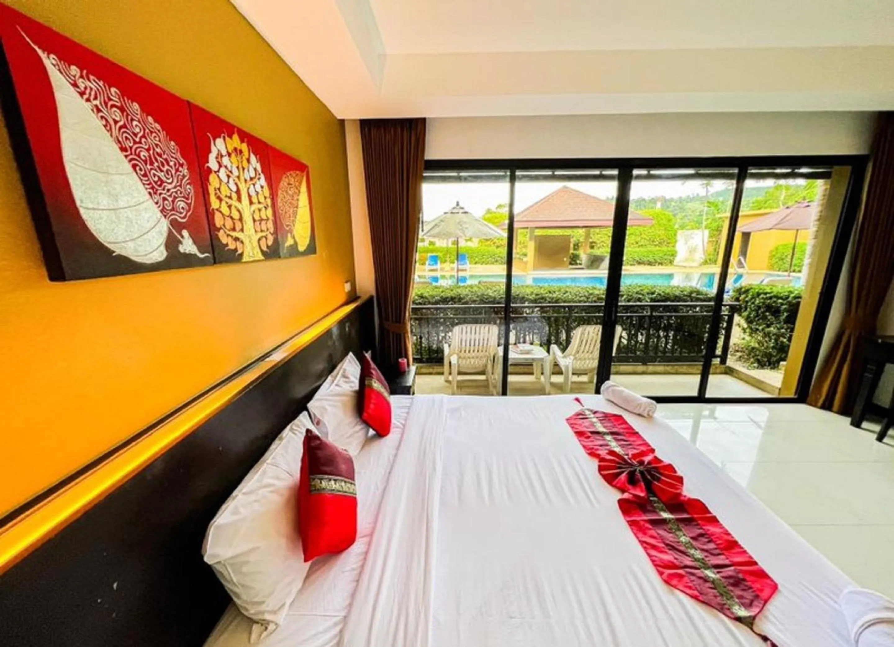 View (from property/room), Bed in Naiyang Beach Hotel SHA Plus