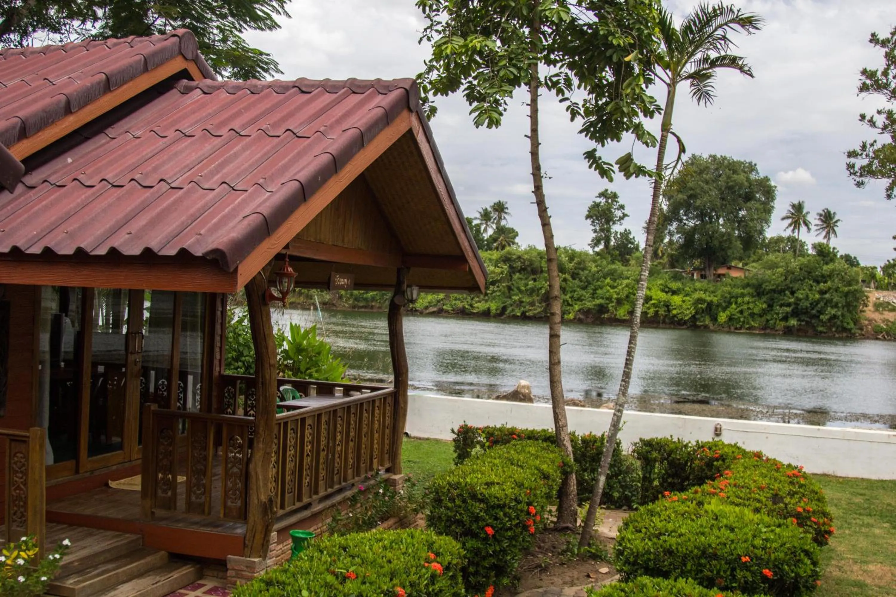 Property building in Buasawan Resort & Restaurant