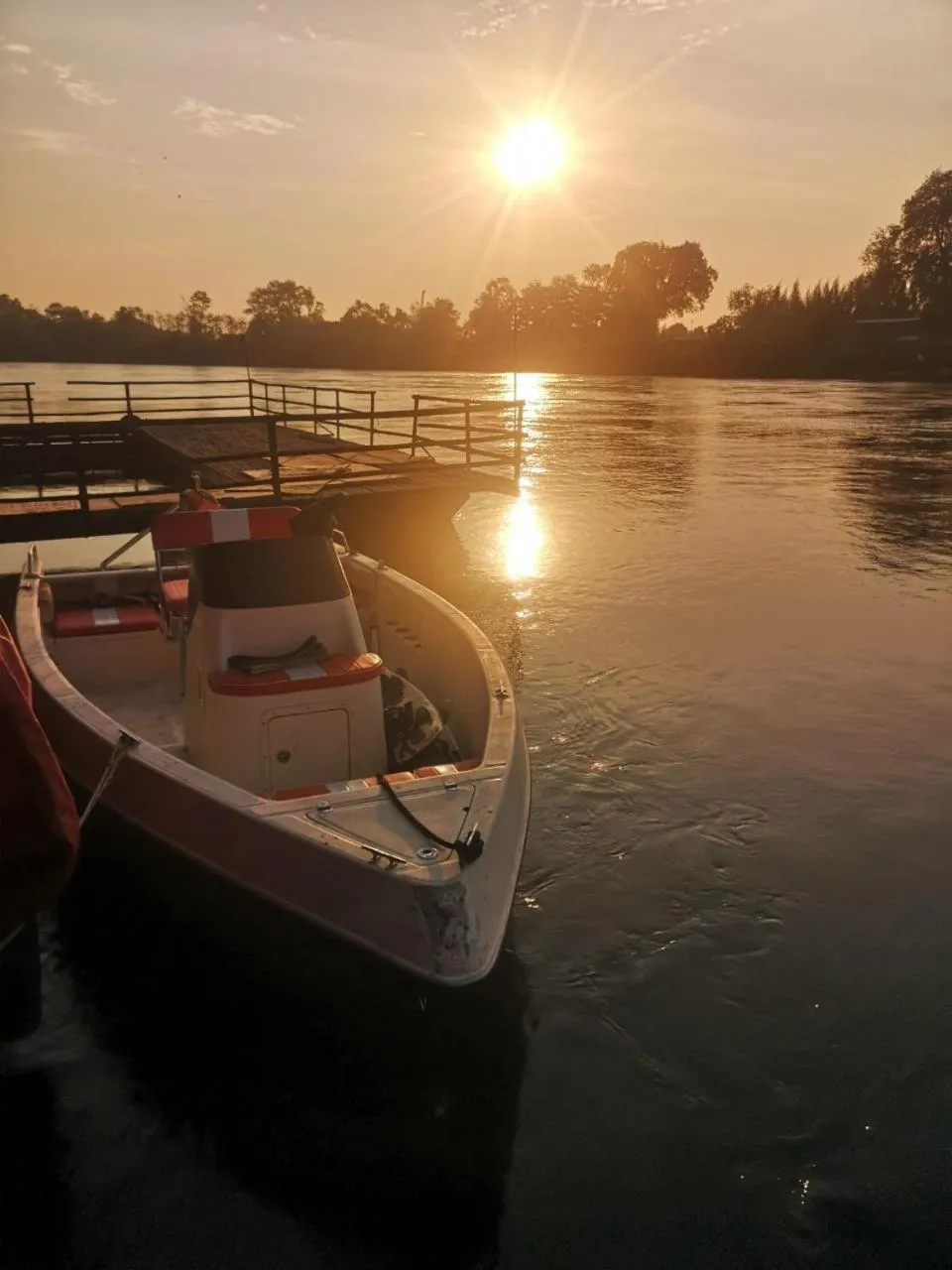 River view in Buasawan Resort & Restaurant