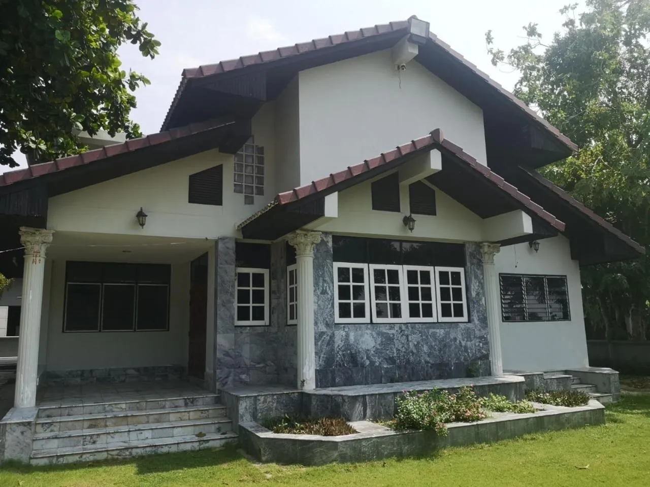 Property building in Buasawan Resort & Restaurant