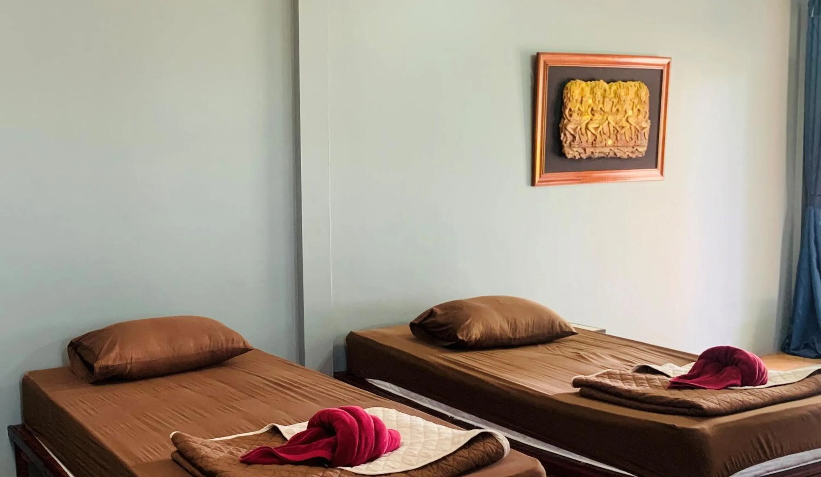 Bedroom, Bed in Buasawan Resort & Restaurant