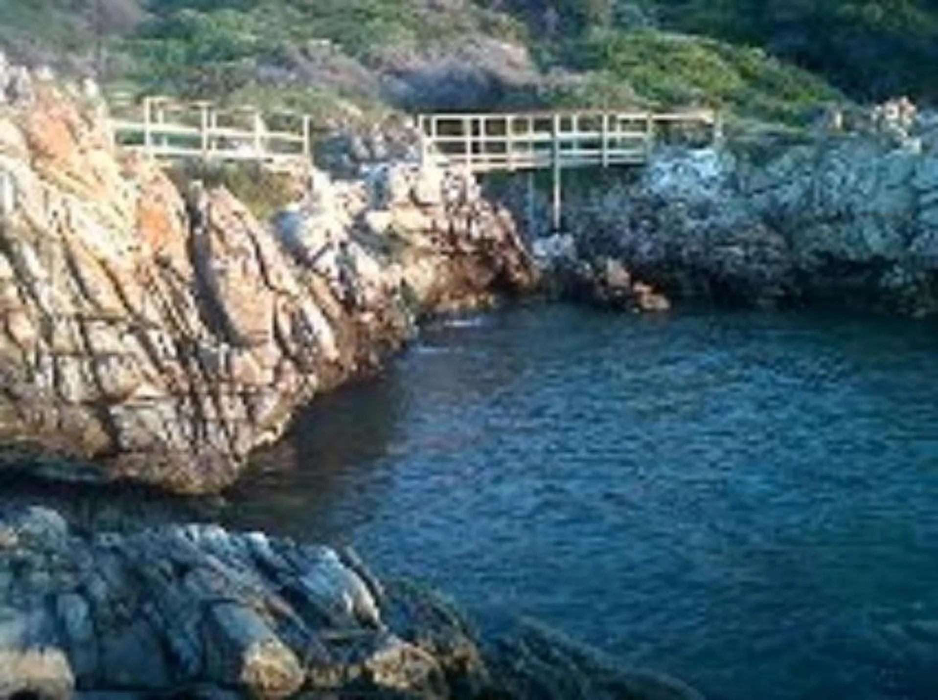 Hiking in Villa Ocean Crest B&B