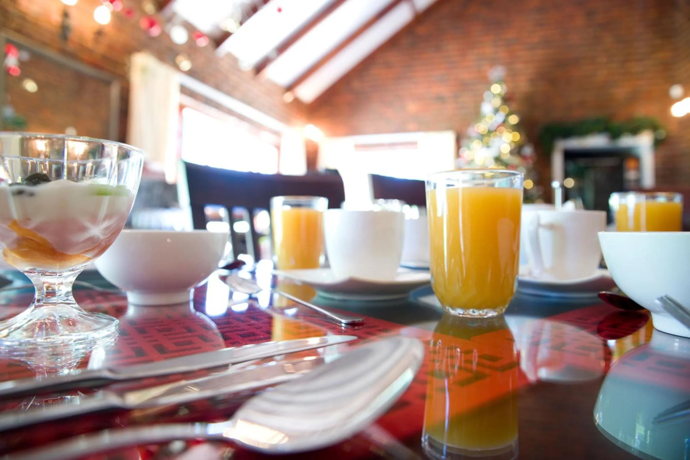 Breakfast in Swallows Nest Country Cottages