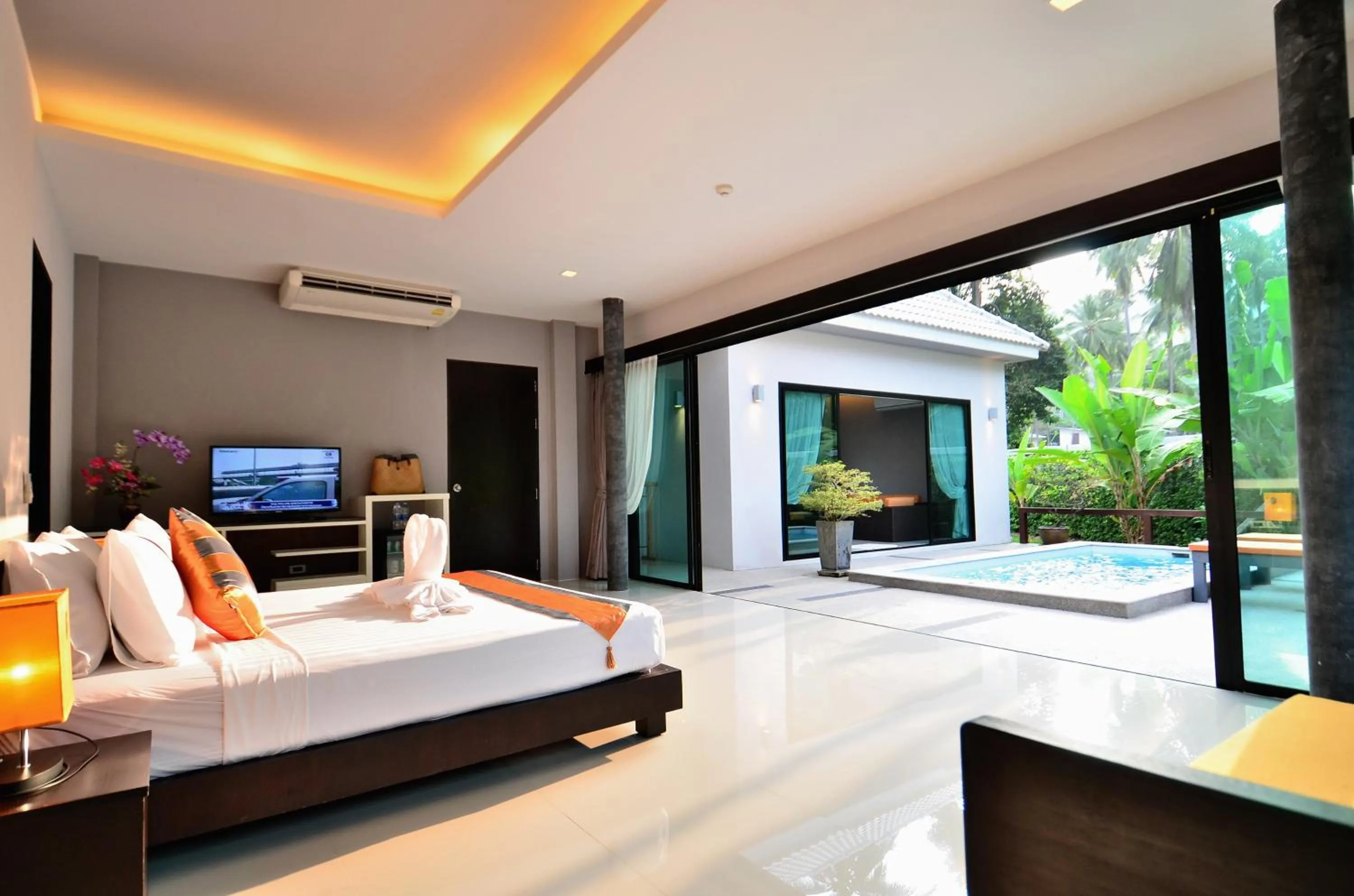 Bedroom, Bed in Chaweng Noi Pool Villa