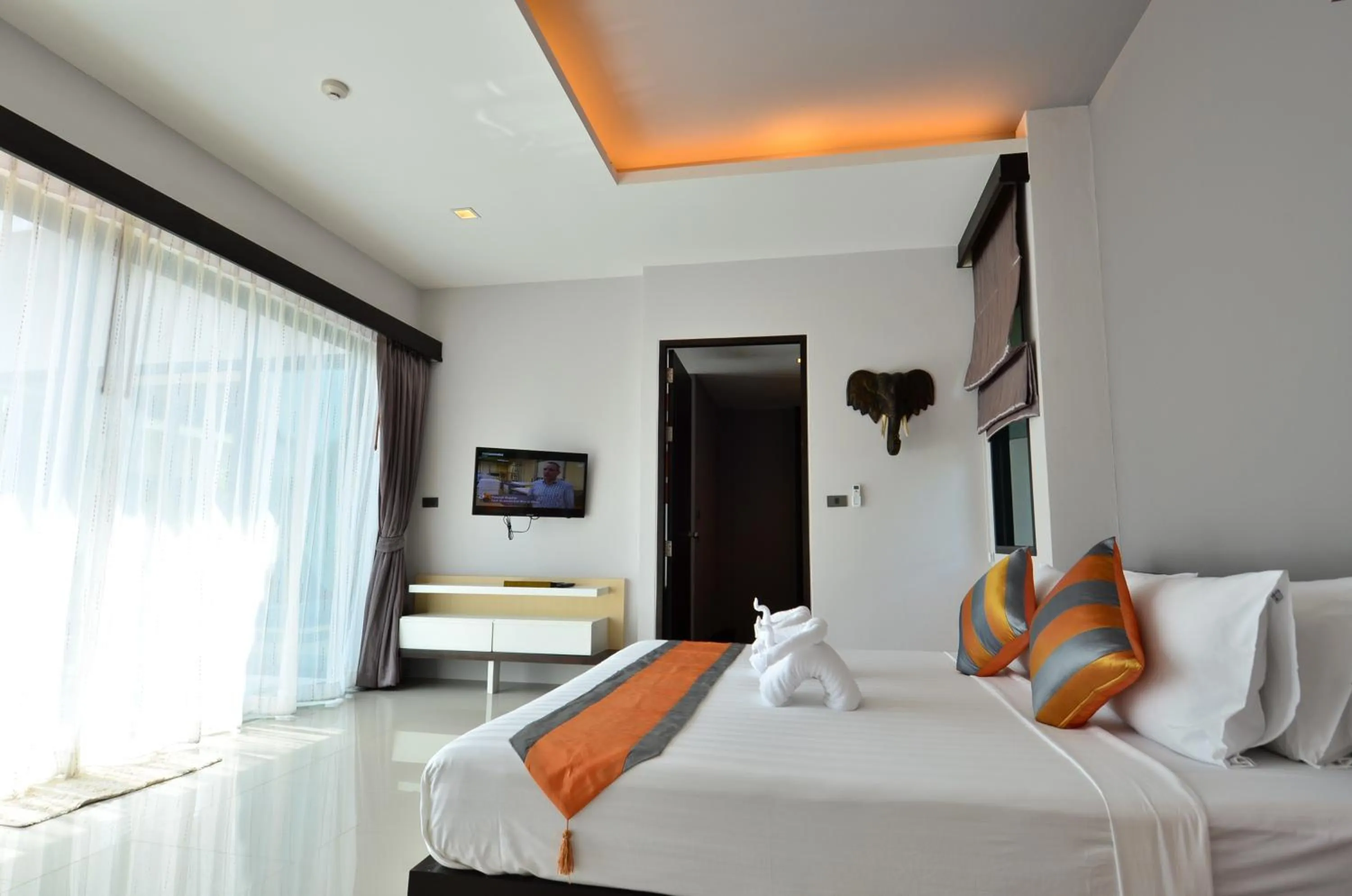 Bedroom, Bed in Chaweng Noi Pool Villa