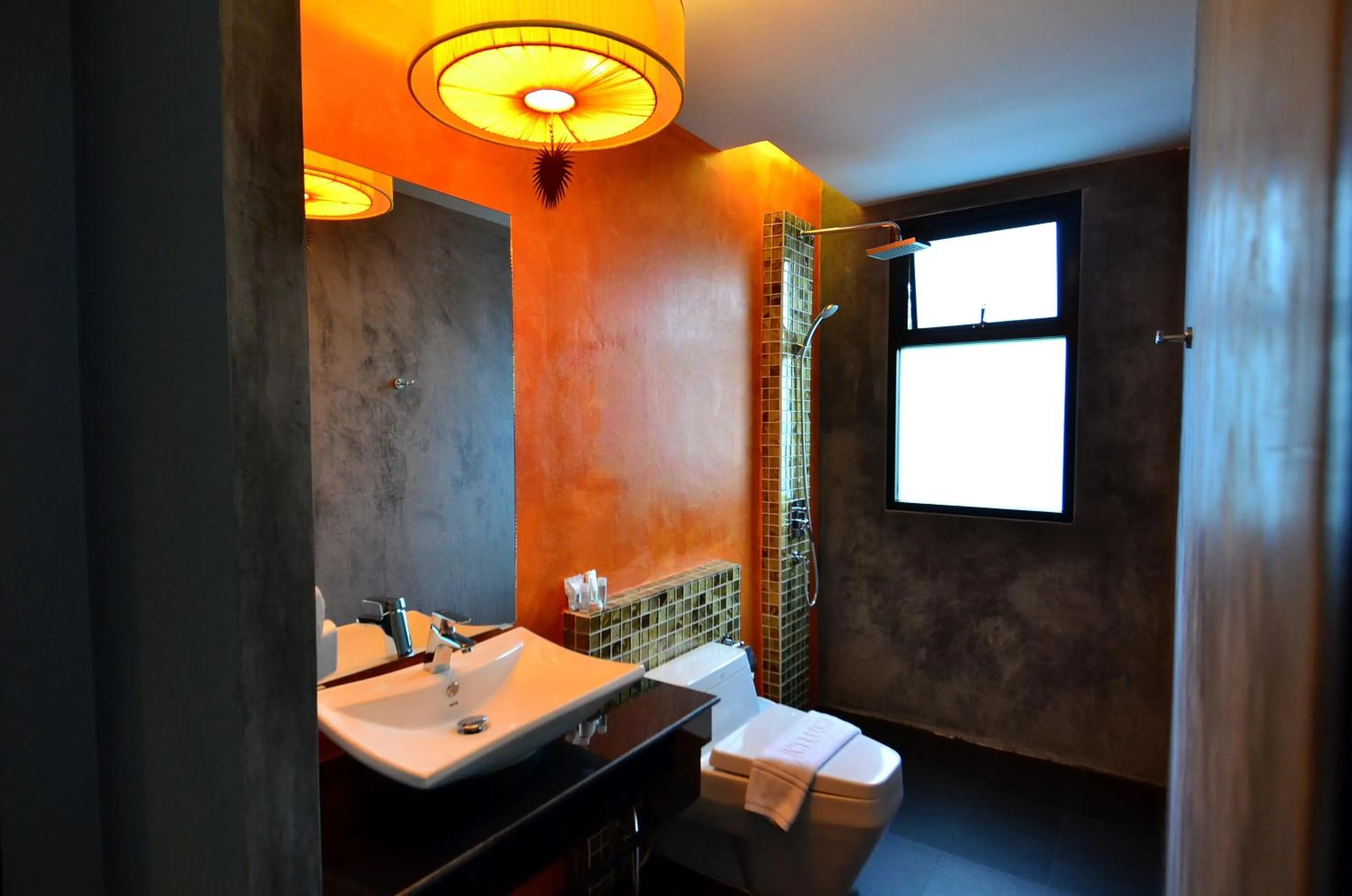 Toilet in Chaweng Noi Pool Villa