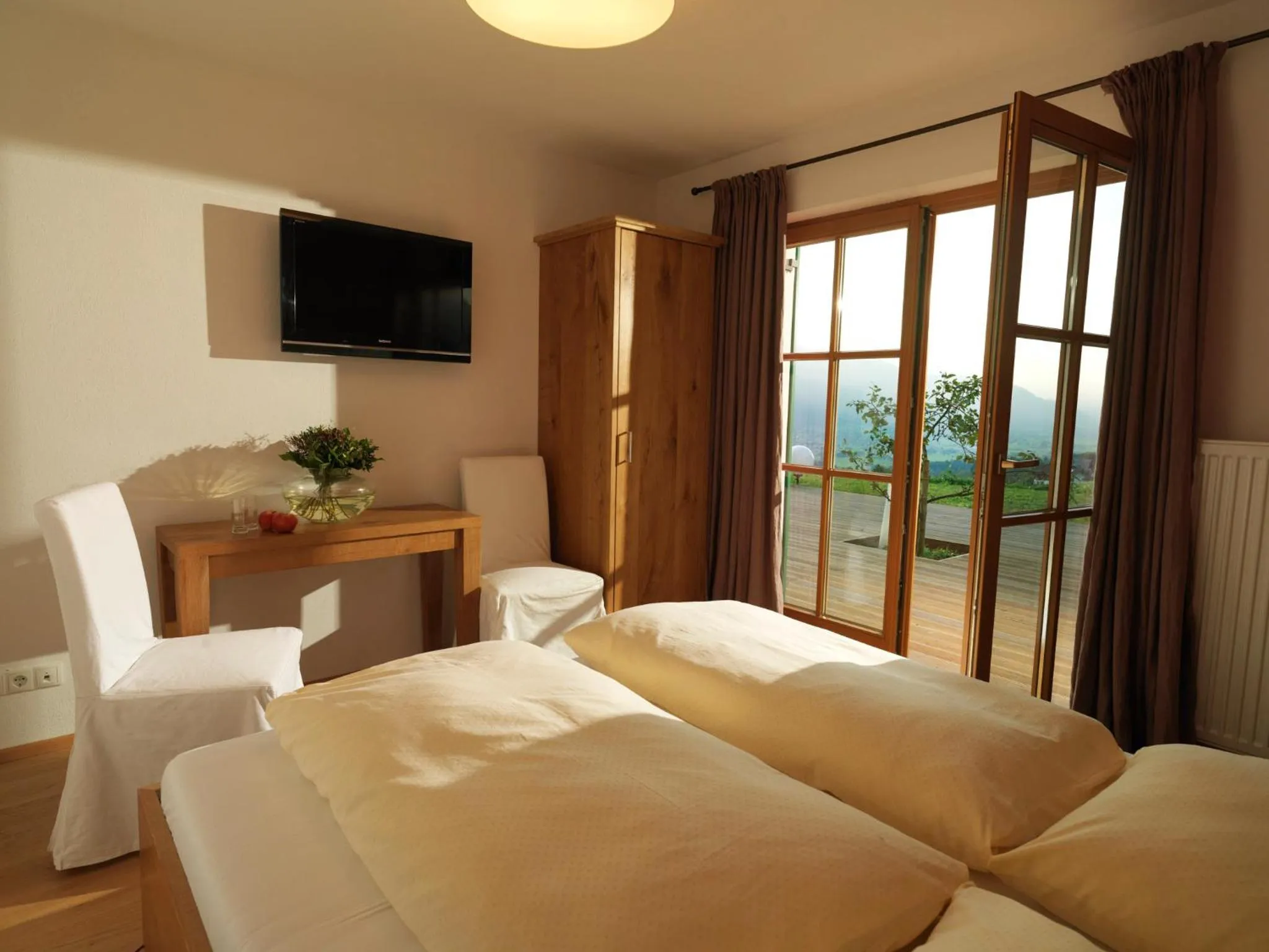 Photo of the whole room, Bed in Stallerhof