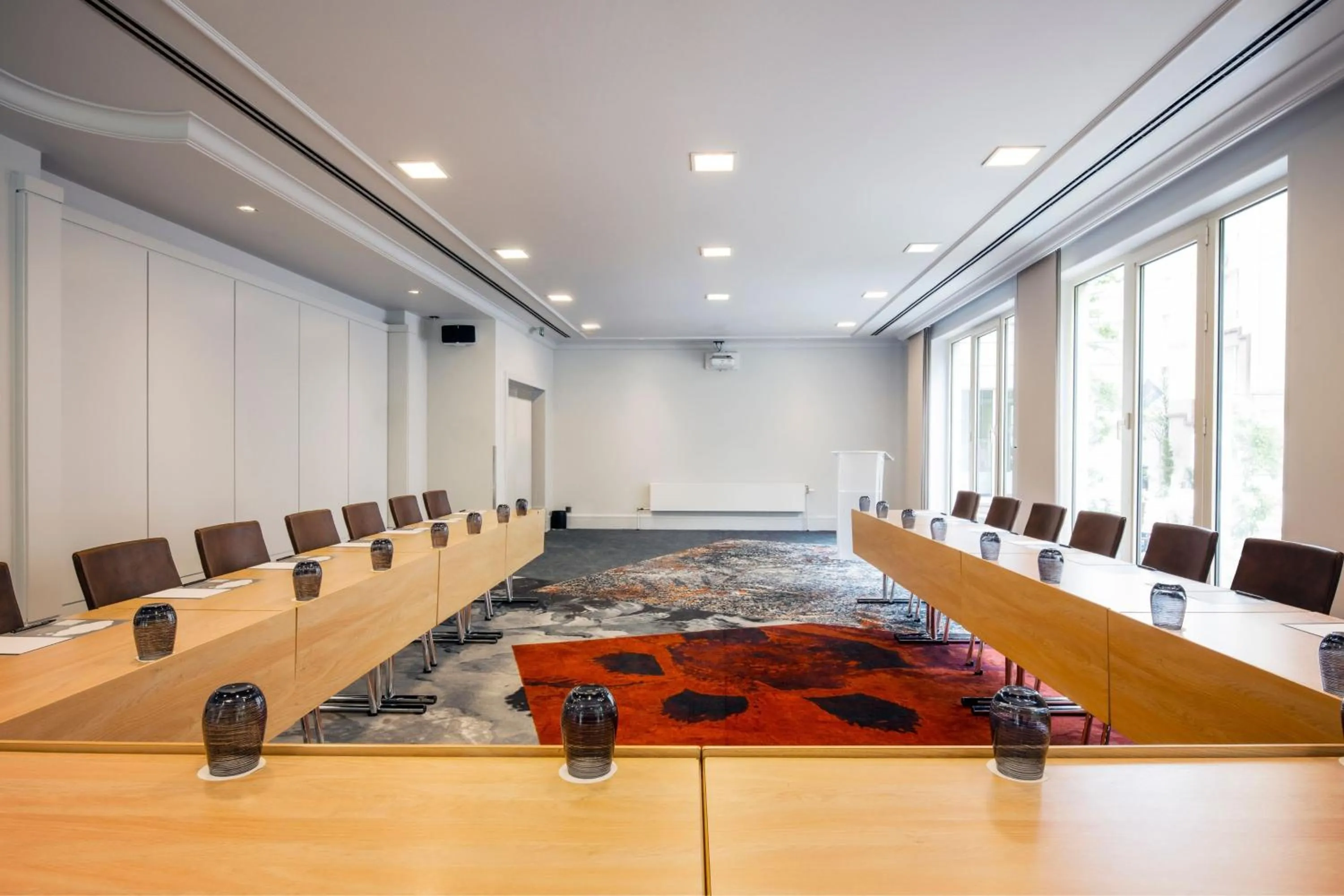 Meeting/conference room in Marriott Executive Apartments Brussels