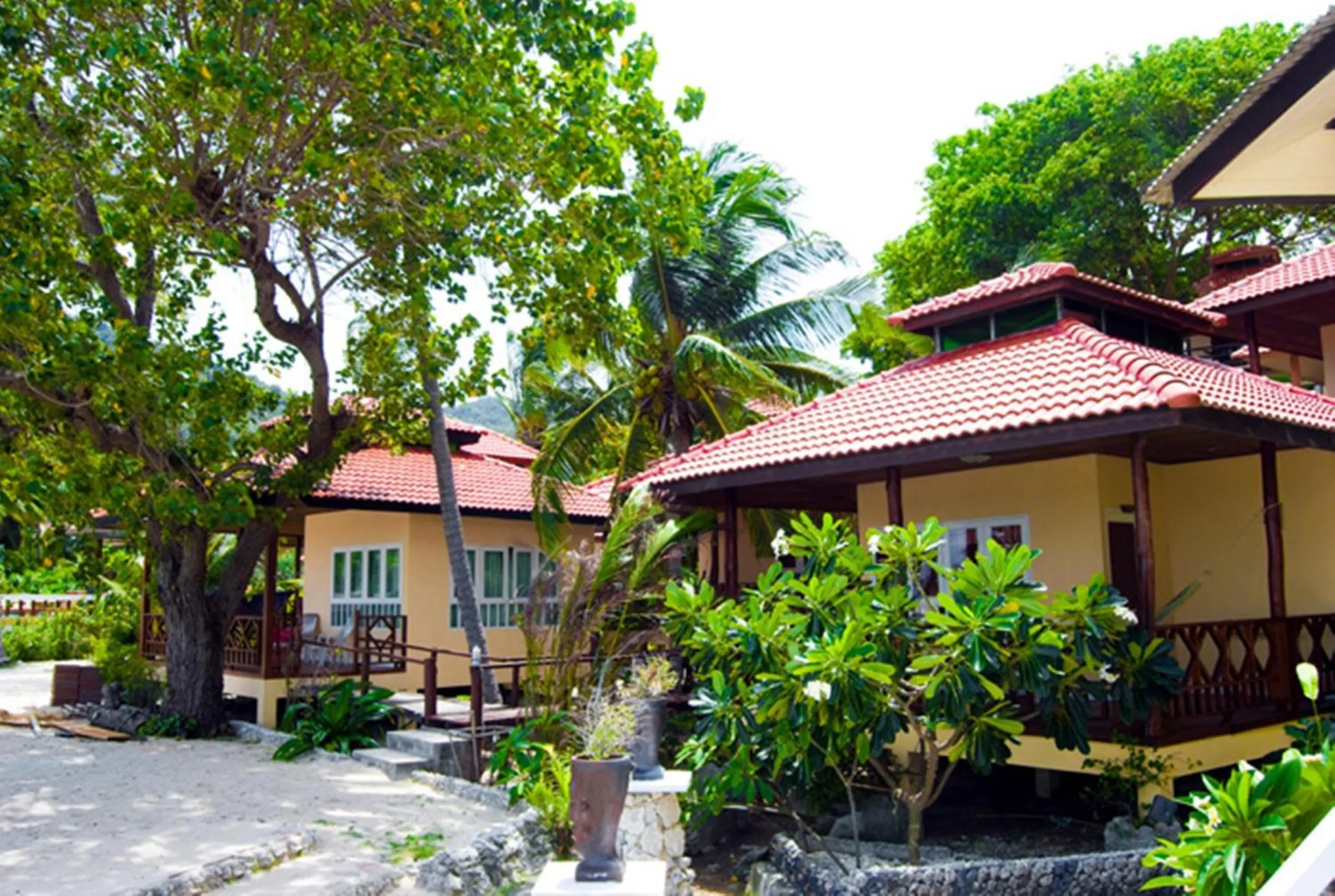 Facade/entrance in Rin Beach Resort