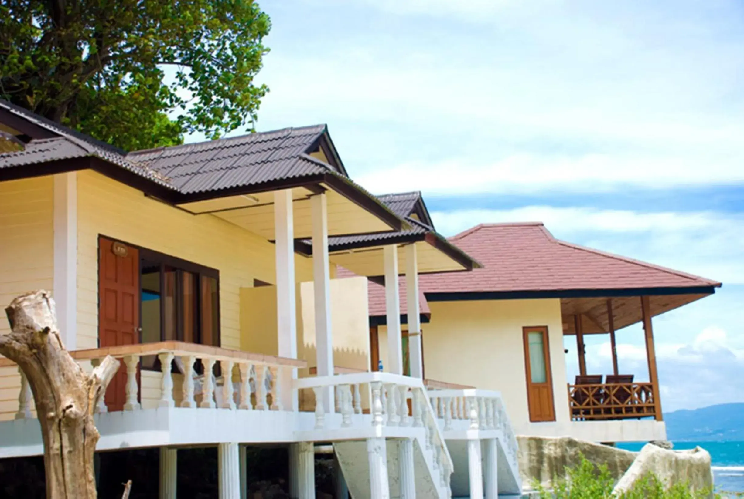 Facade/entrance in Rin Beach Resort Facade/entrance in Rin Beach Resort