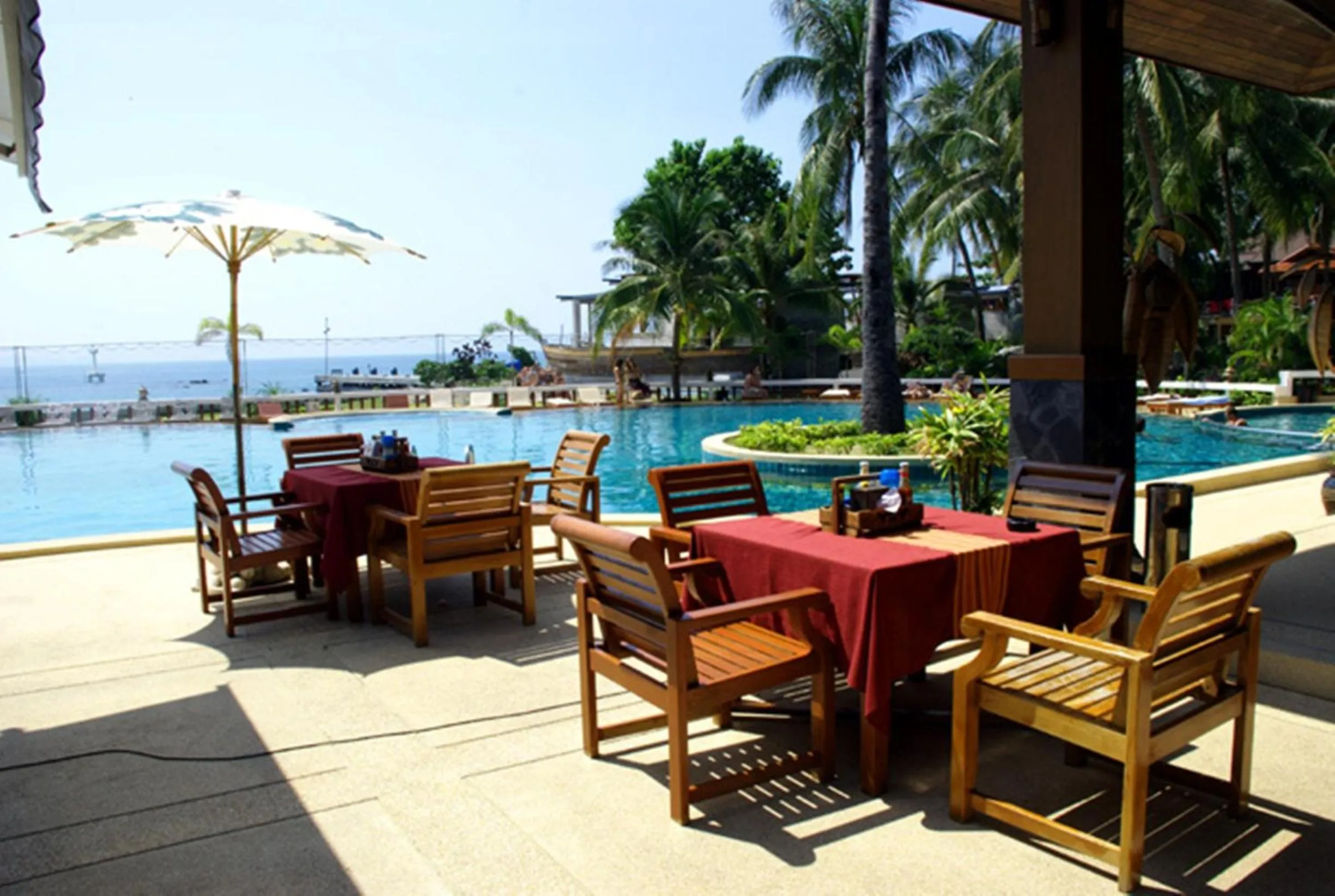 Restaurant/places to eat in Rin Beach Resort