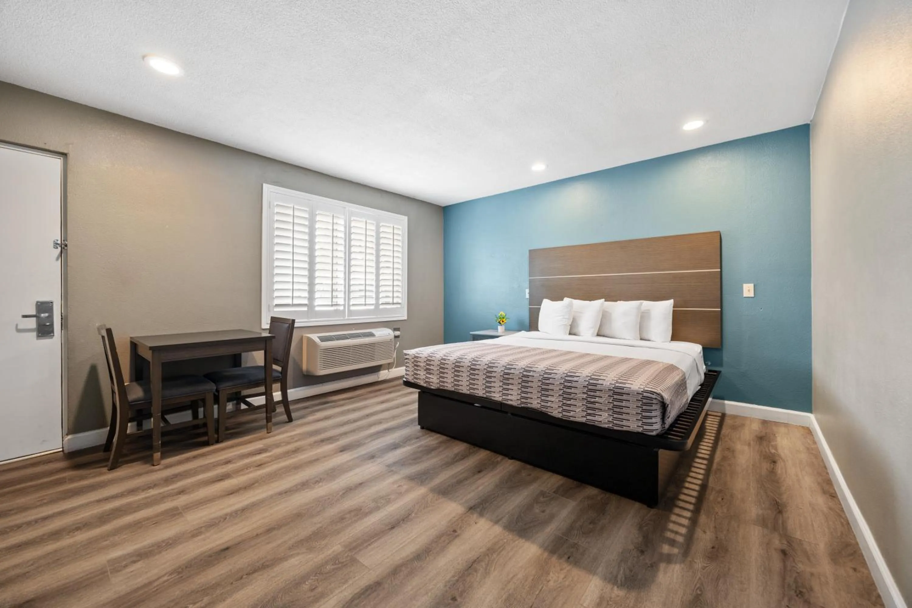 Bed in Hotel Palmeras Chula Vista