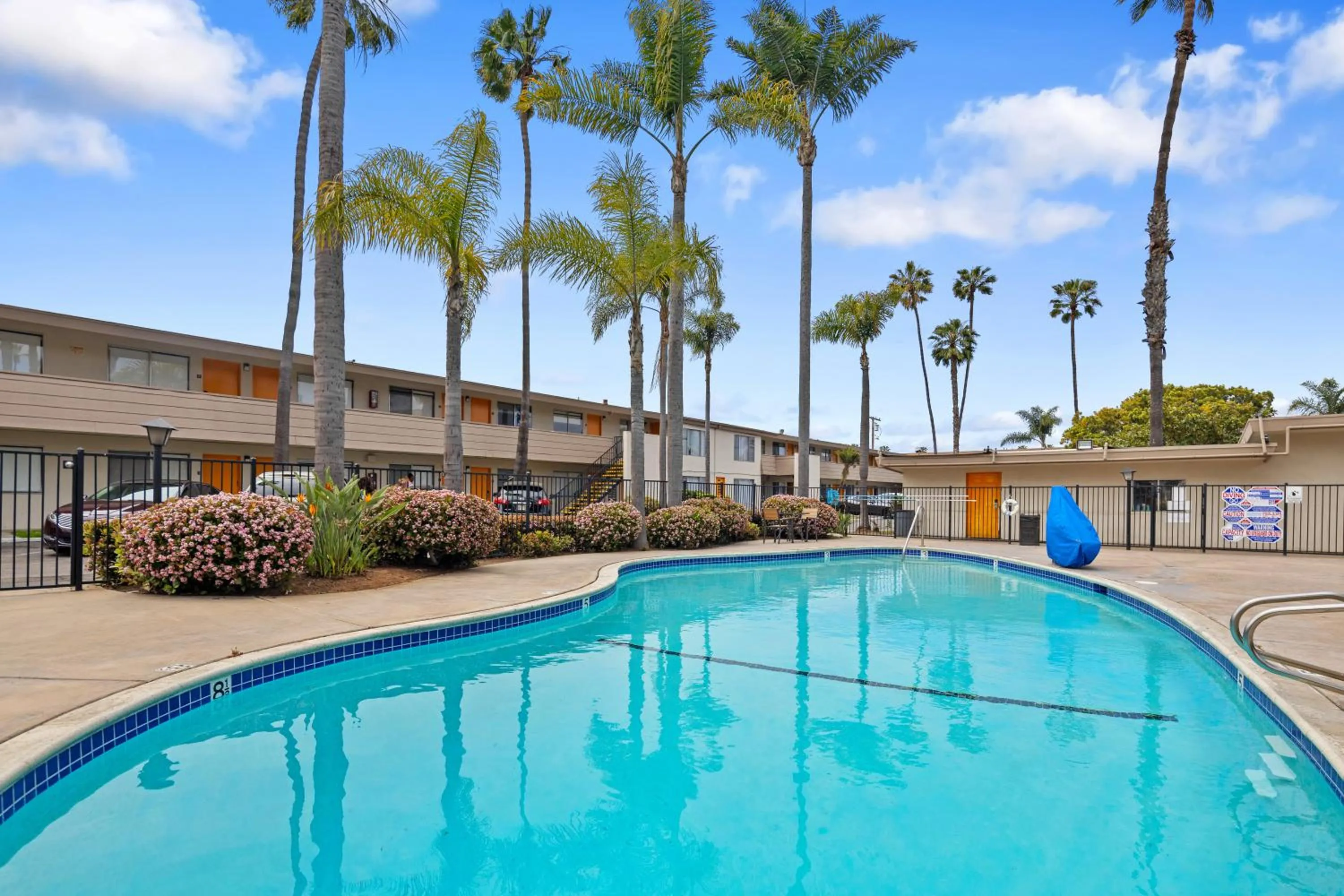 Hotel Palmeras Chula Vista