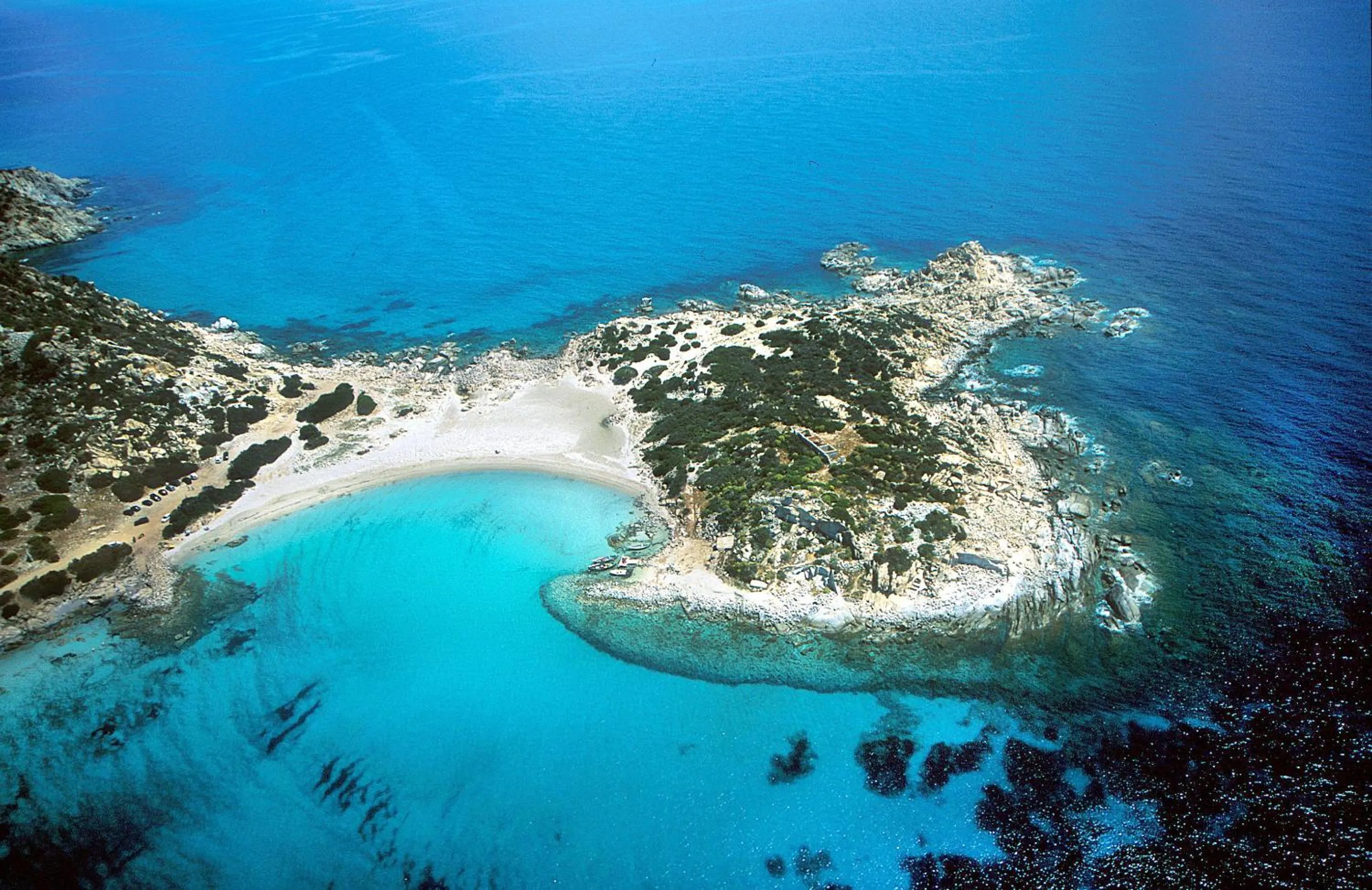 Beach in S'Incantu Resort