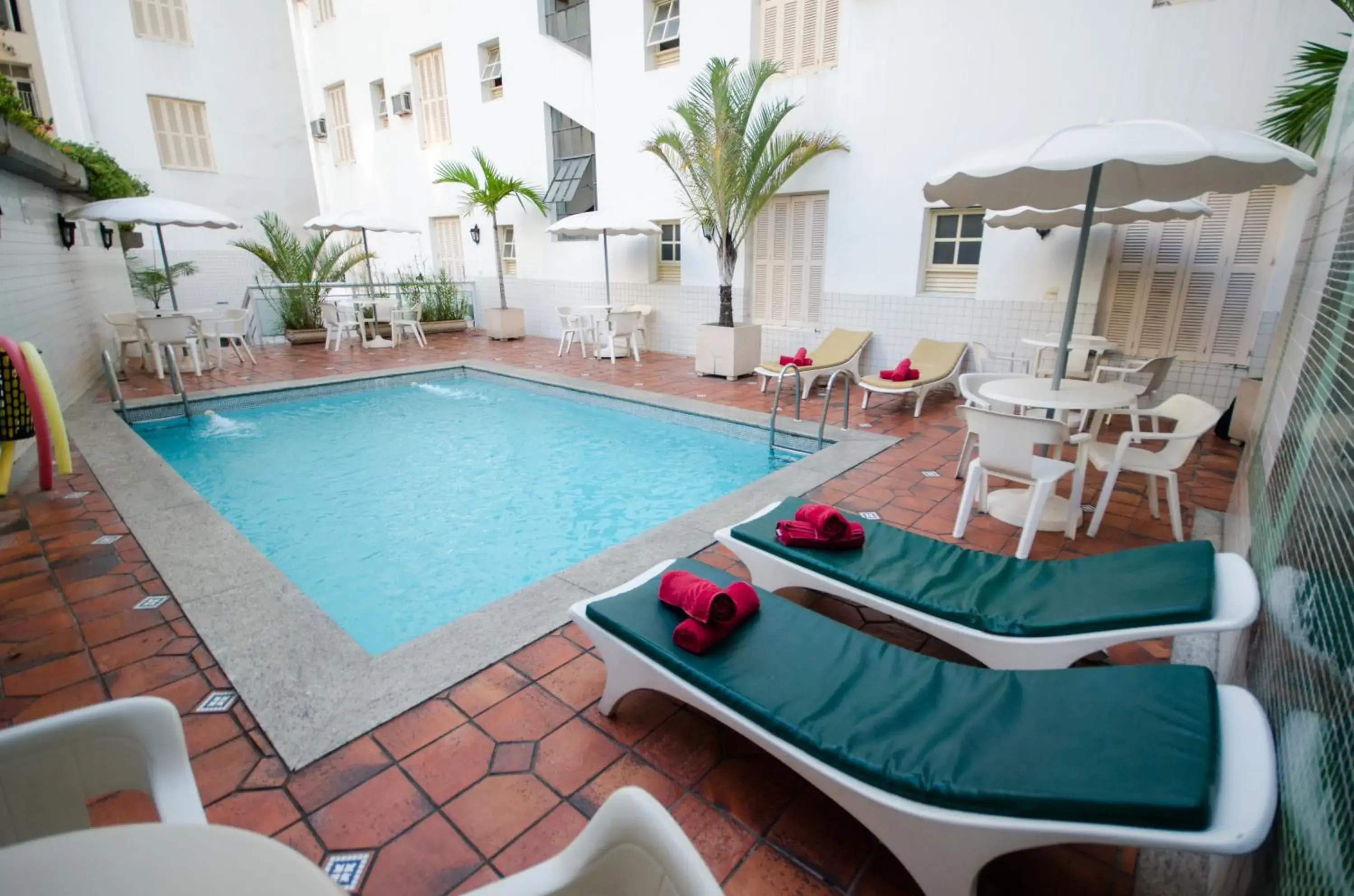 Swimming pool in Hotel Monte Alegre Swimming pool in Hotel Monte Alegre