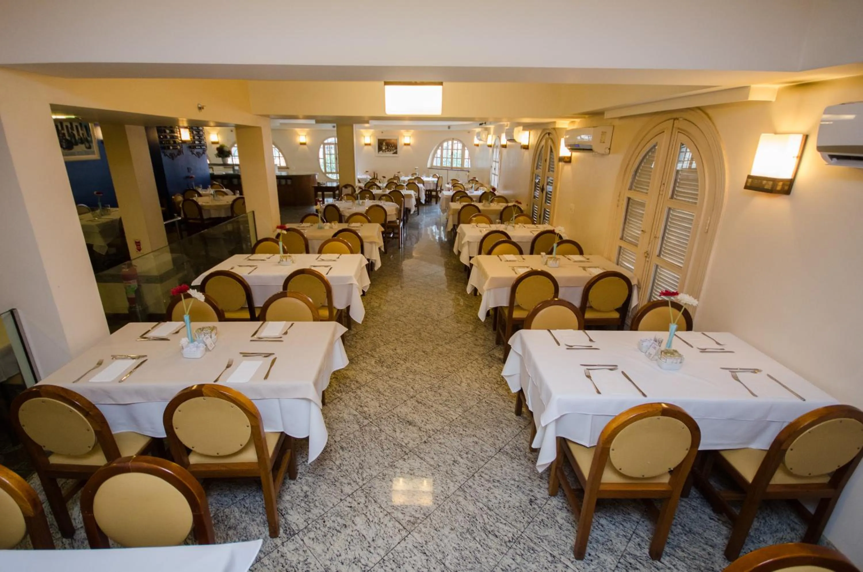 Restaurant/places to eat in Hotel Monte Alegre