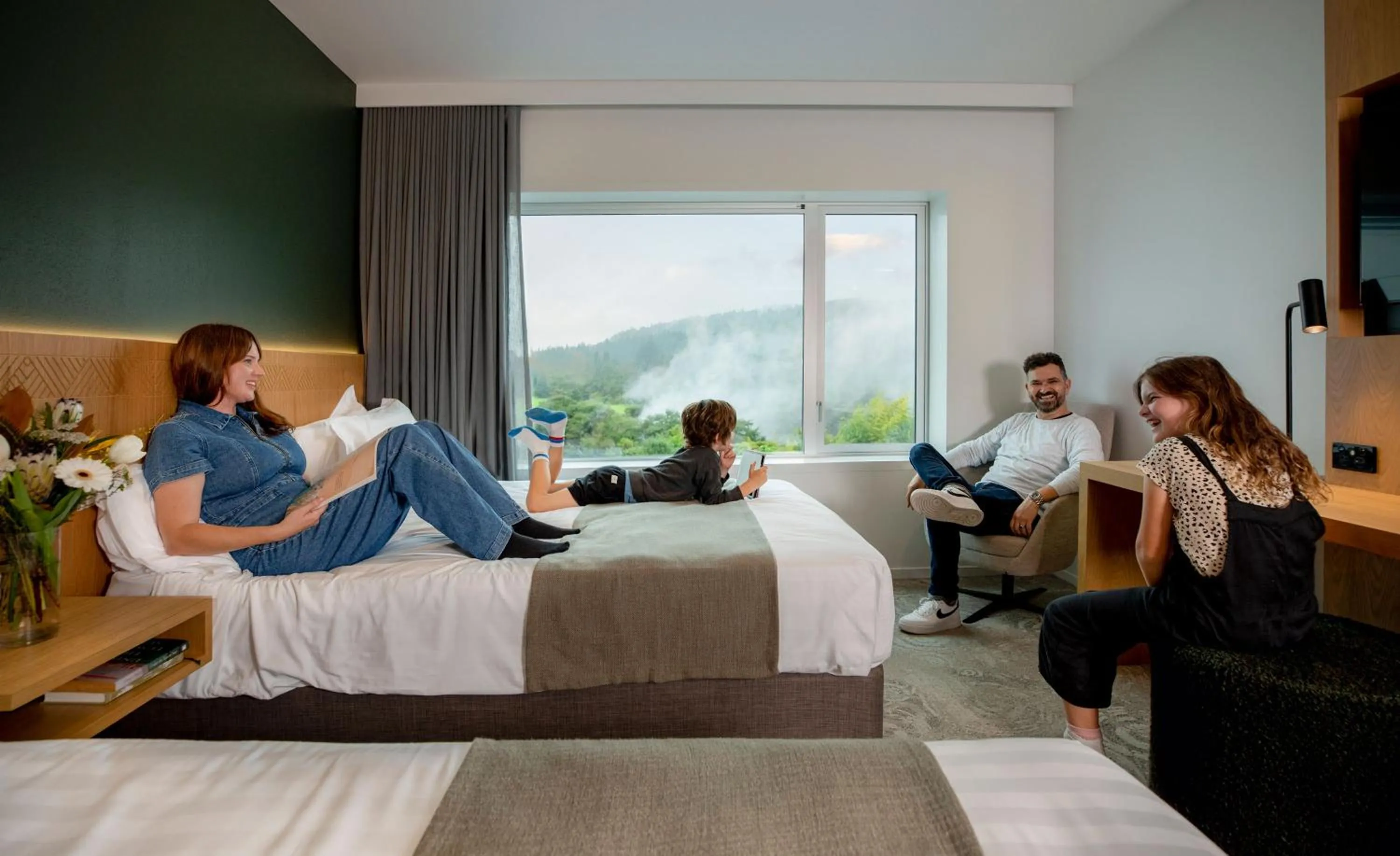 group of guests, Bed in Rydges Rotorua