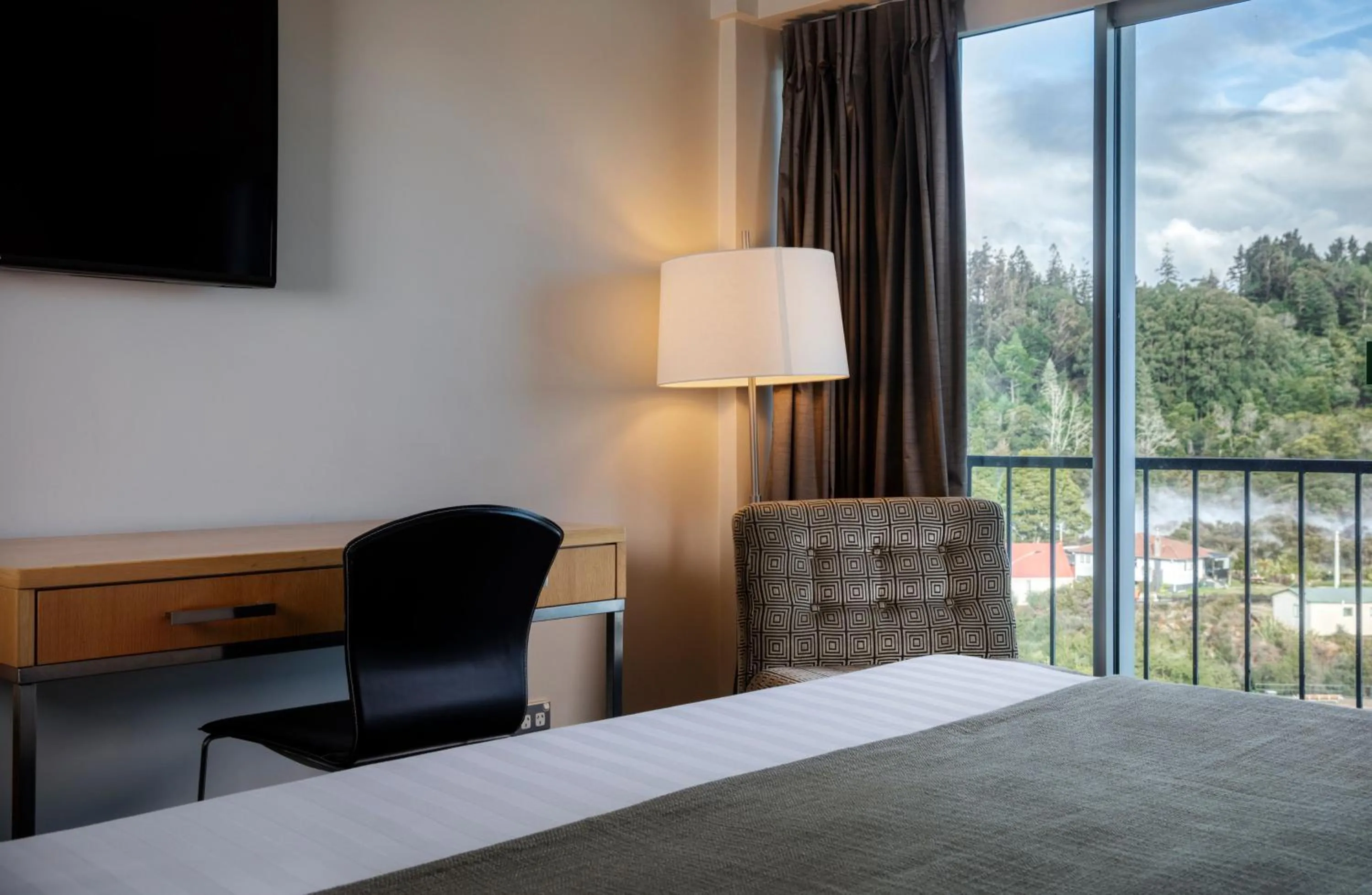 Bed in Rydges Rotorua