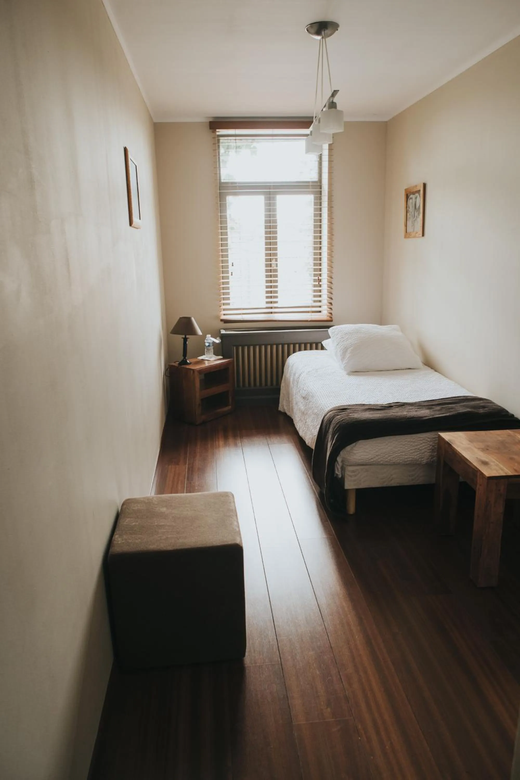 Bed in LOGIS HÔTEL-RESTAURANT - Le Moulin d'Artres