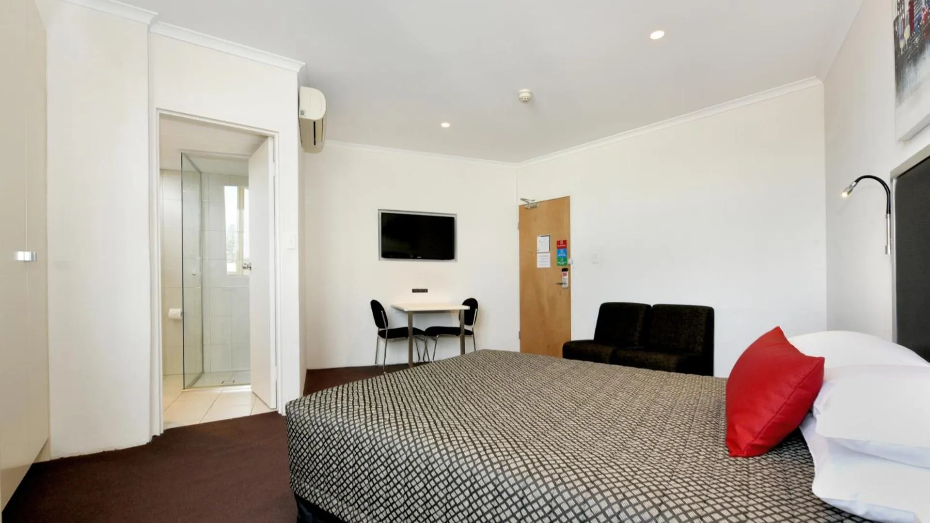 Atlantic Tower Motor Inn