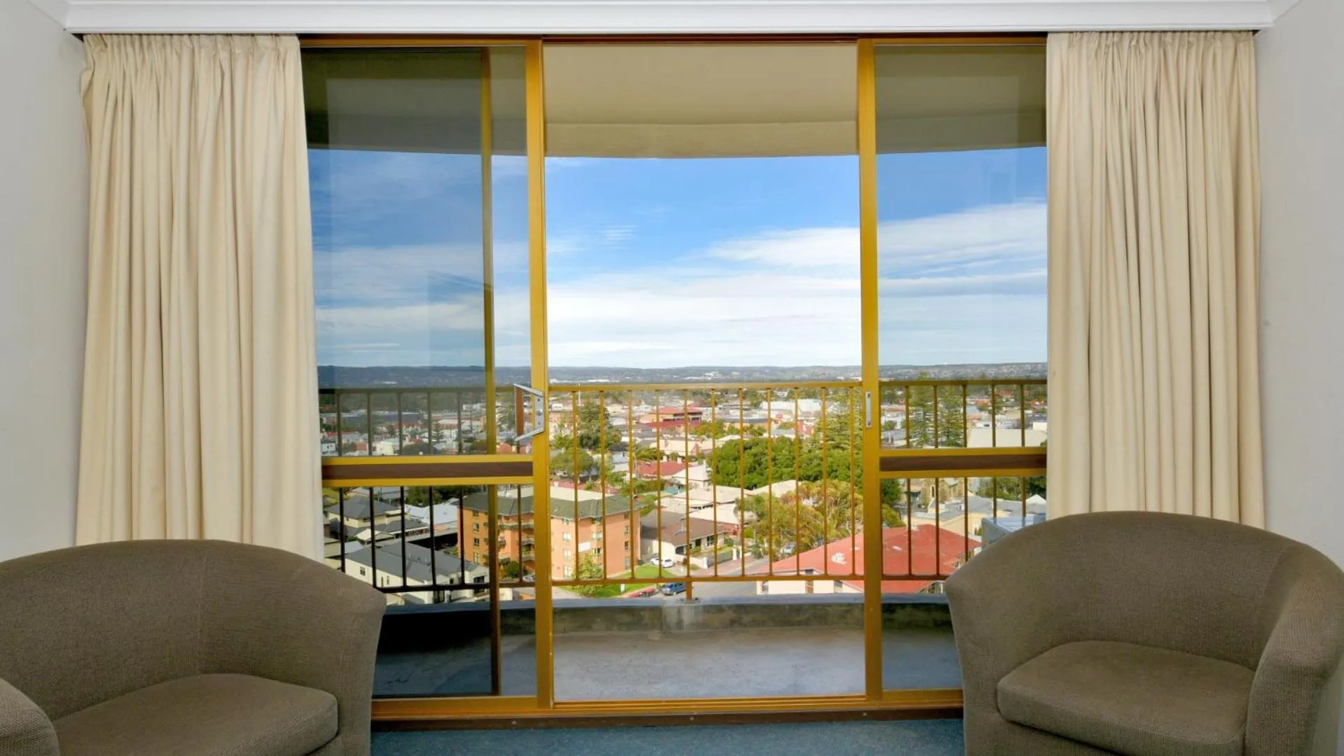 Balcony/Terrace in Atlantic Tower Motor Inn