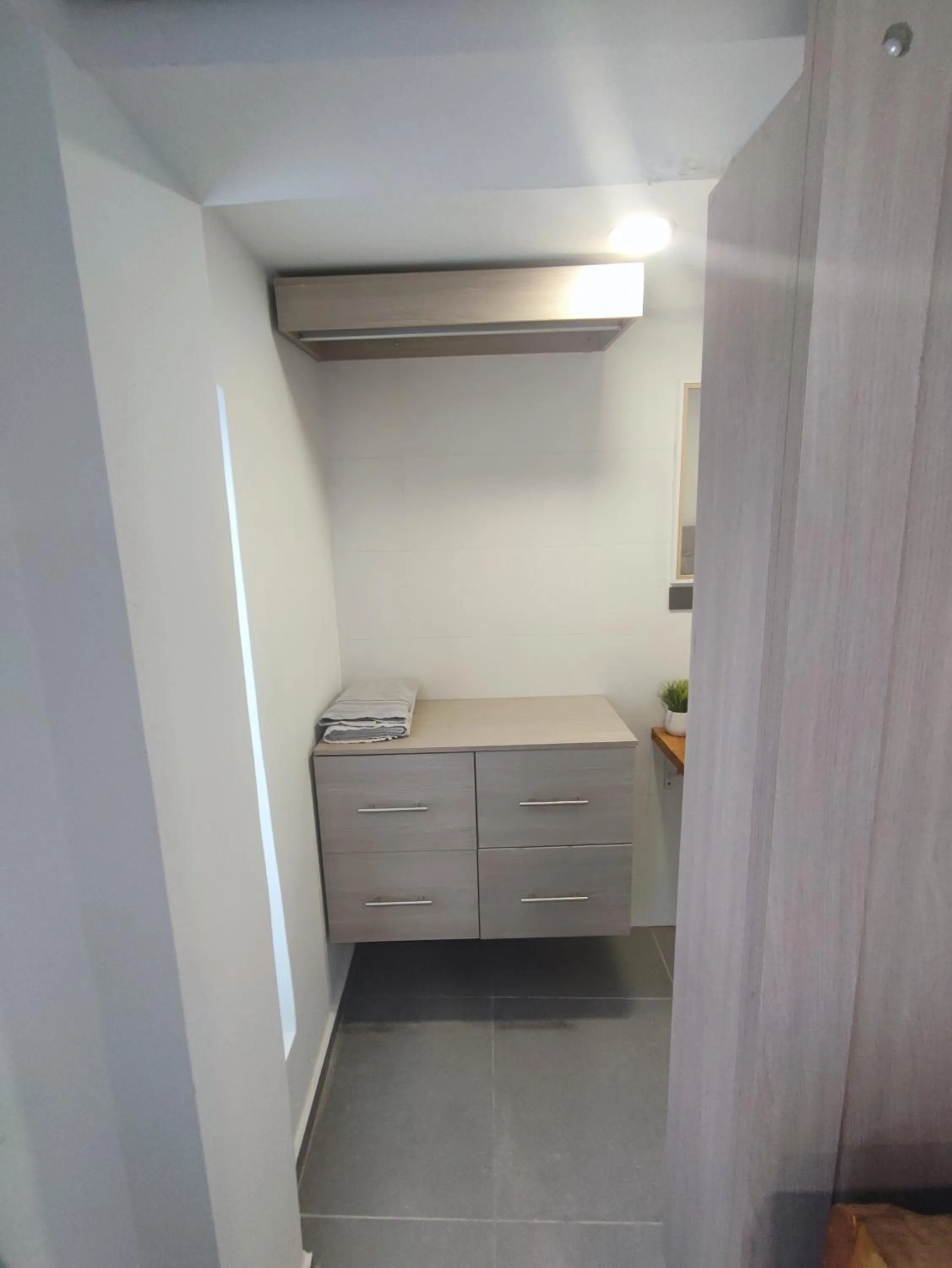 wardrobe in Cabañas Green Yard