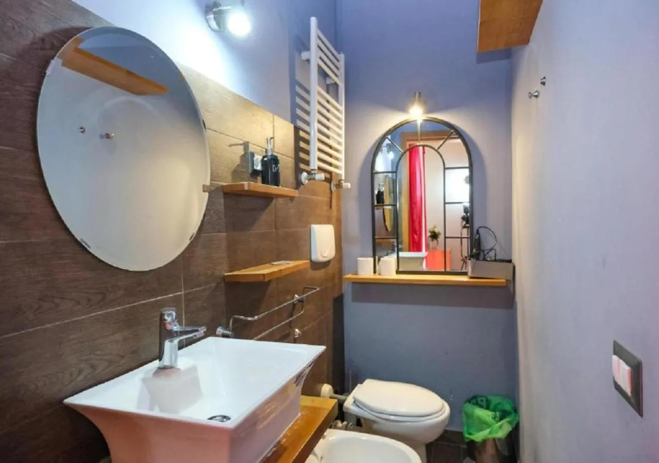 Shower in Aida Charming Rooms