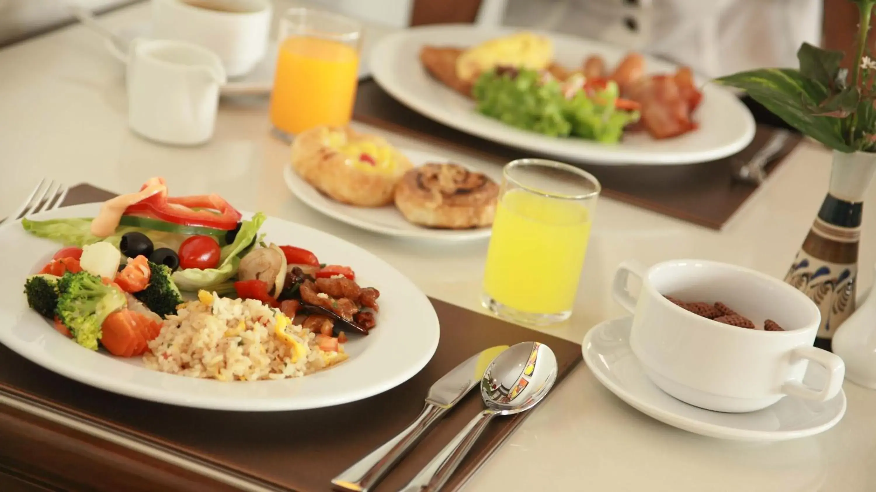 Restaurant/places to eat in Pattaya Loft Restaurant/places to eat in Pattaya Loft