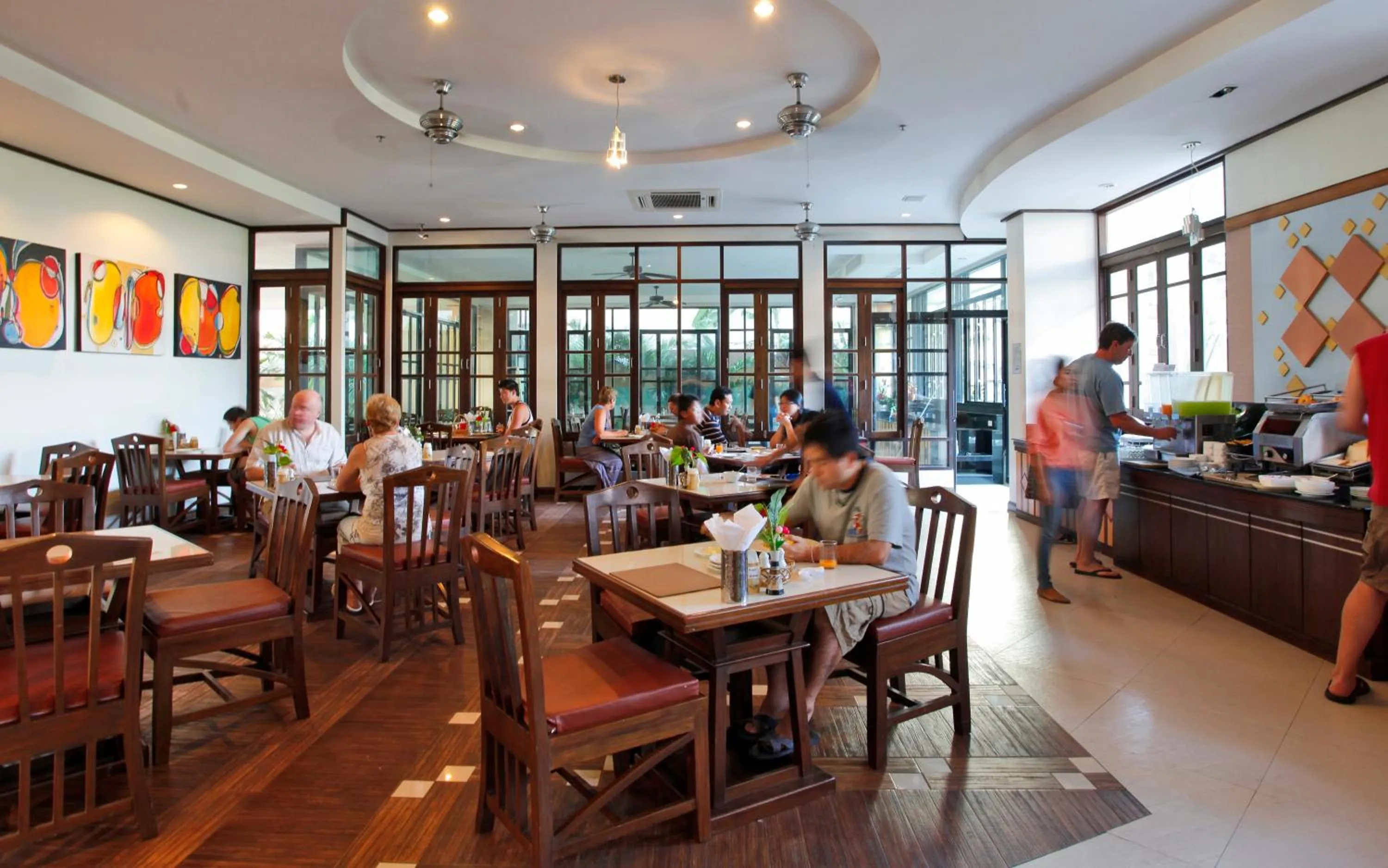 Restaurant/places to eat in Pattaya Loft