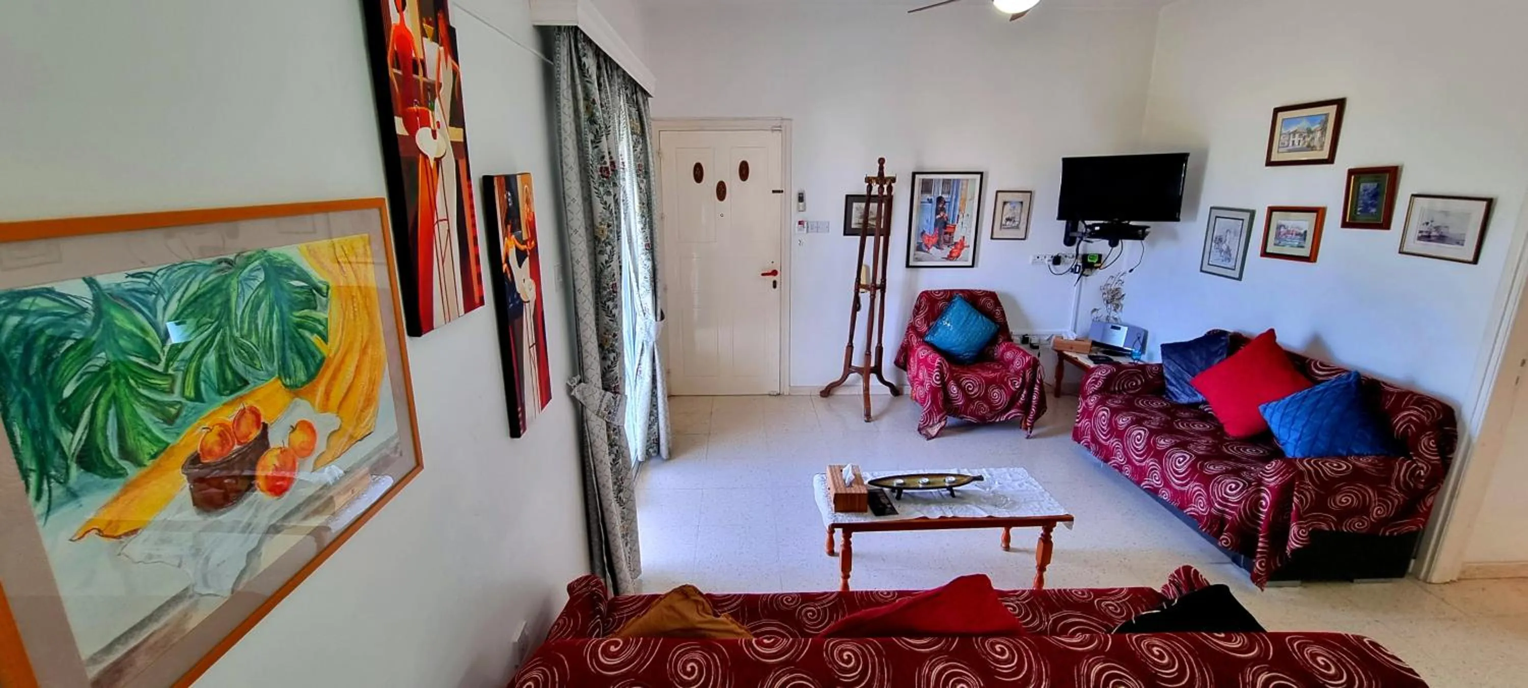 TV and multimedia in Astrofegia Apartments Near The Sea