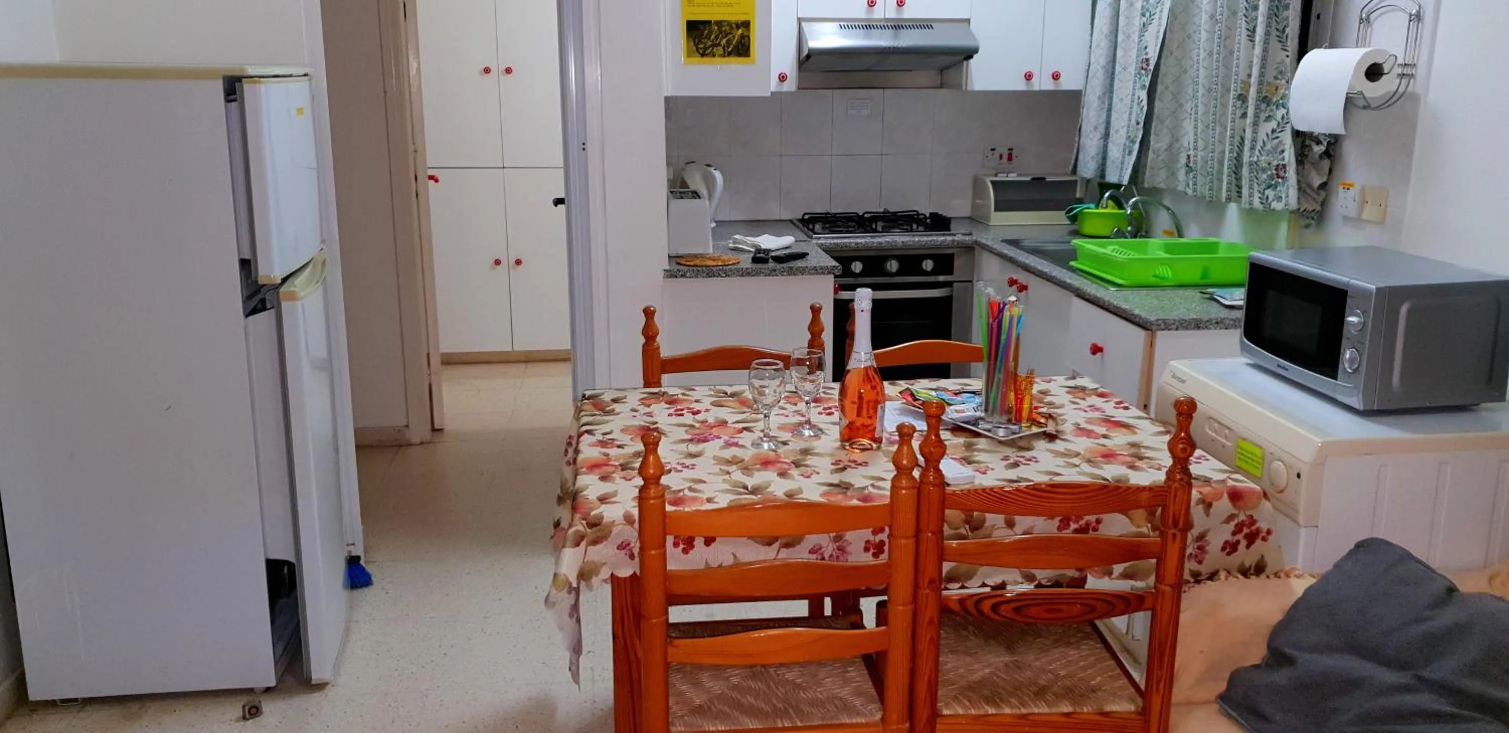Kitchen or kitchenette in Astrofegia Apartments Near The Sea