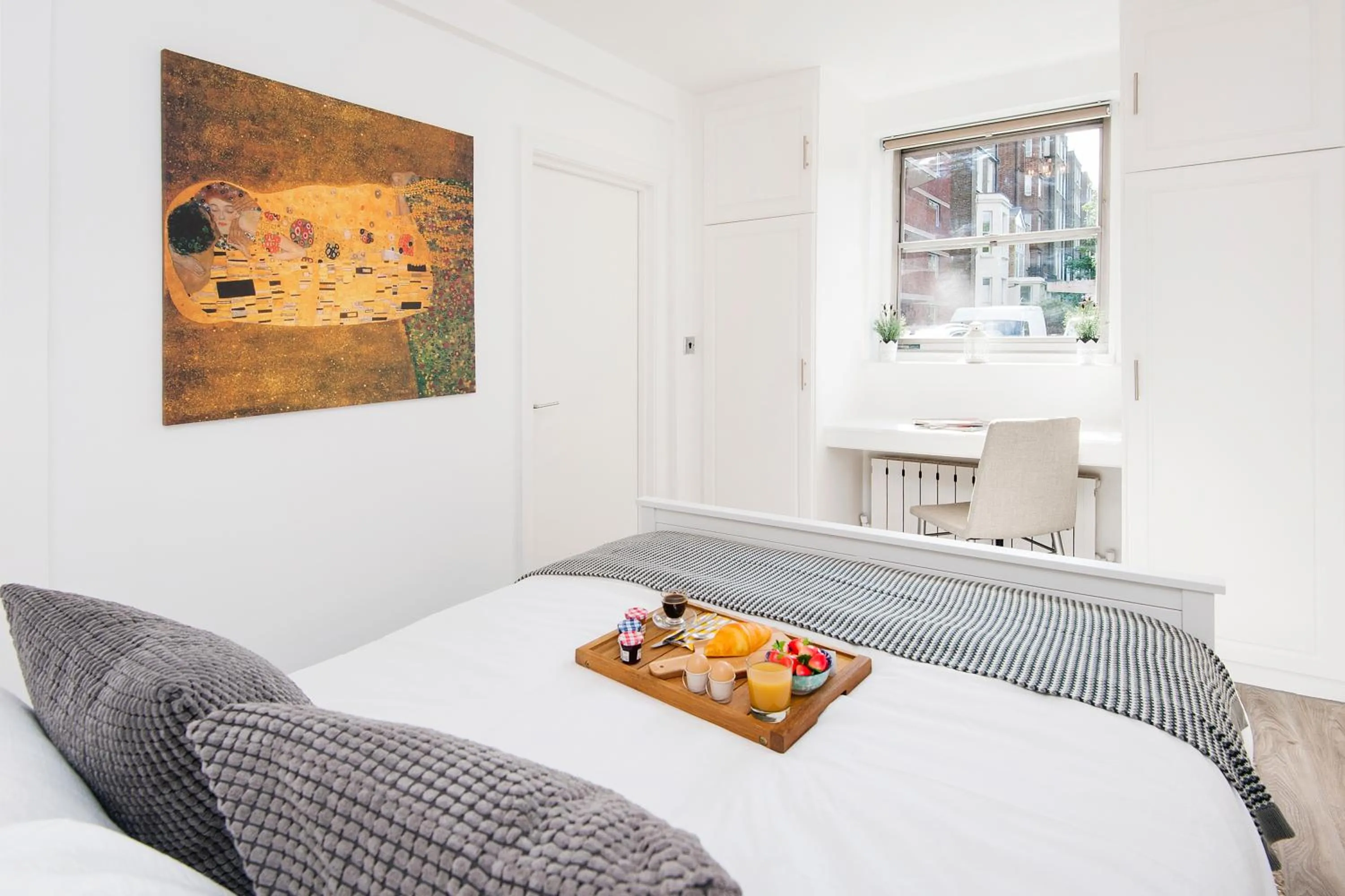 Bed in Sherborne Court