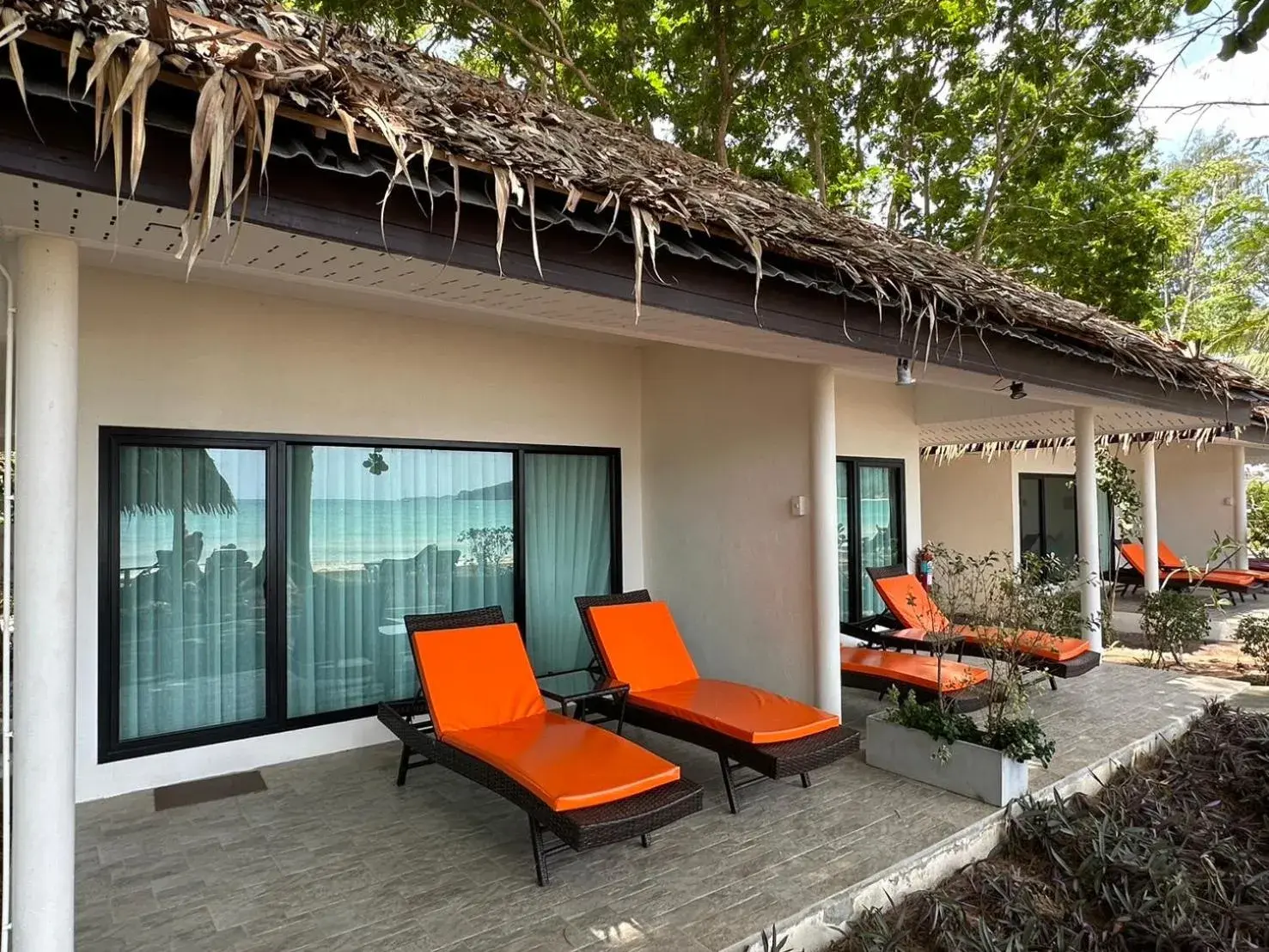 Property building in Twin Bay Resort Koh Lanta Property building in Twin Bay Resort Koh Lanta