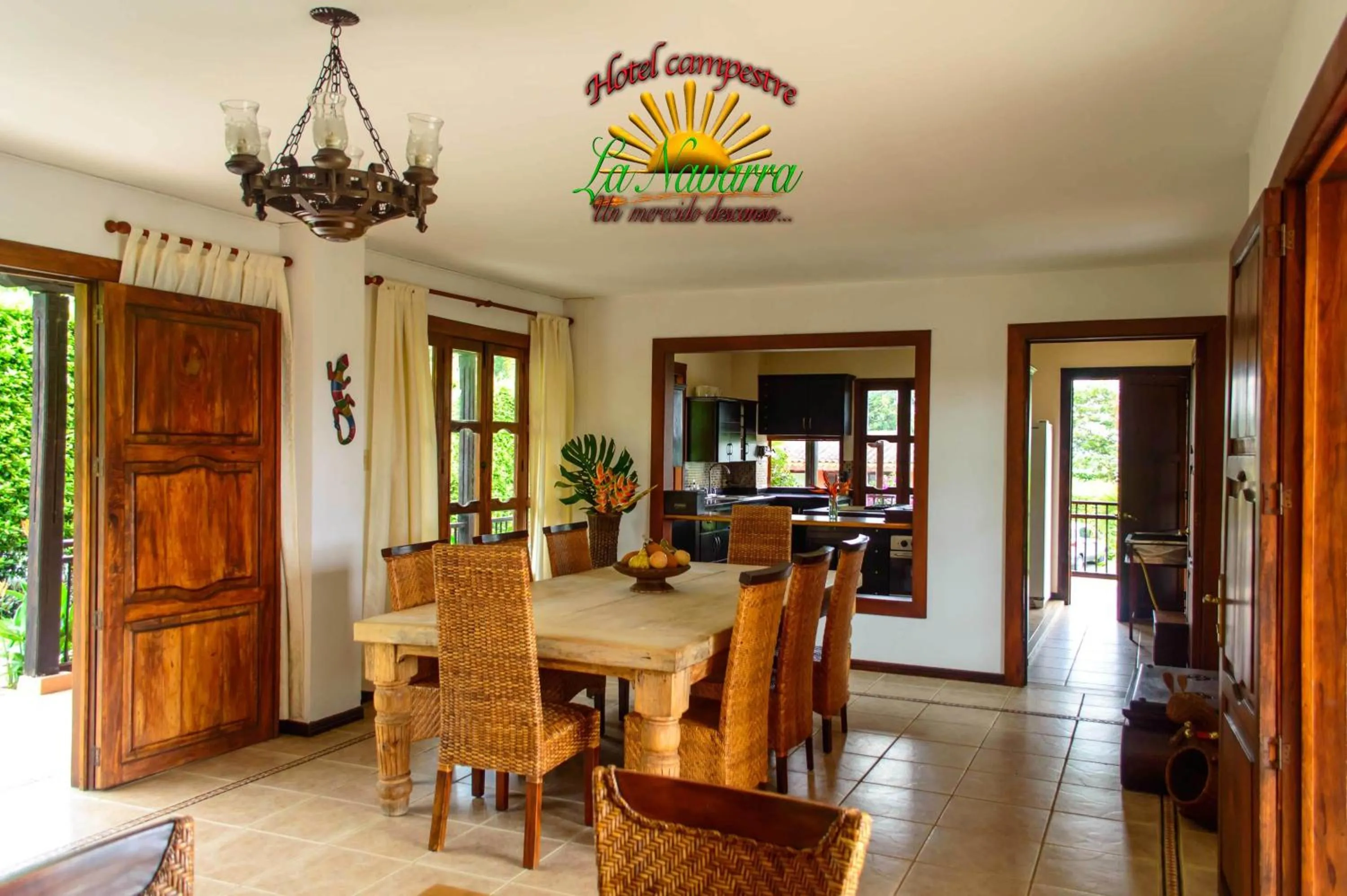 Restaurant/places to eat in Hotel Campestre la Navarra