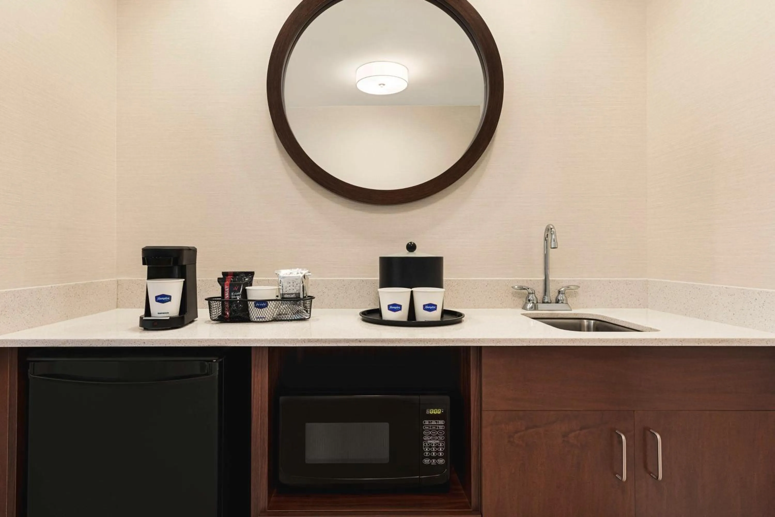 Other in Hampton Inn & Suites Pittsburgh Waterfront West Homestead