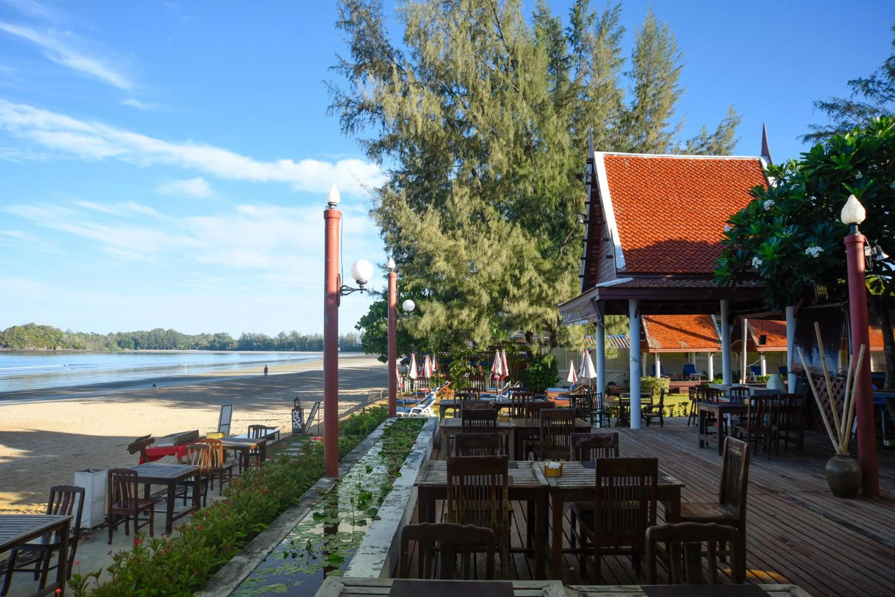 Day in Royal Lanta Resort & Spa