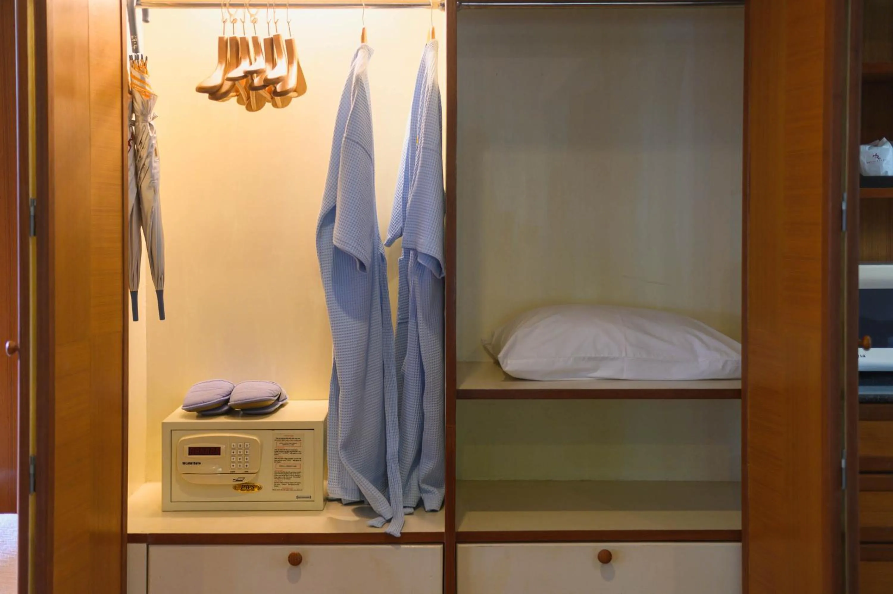 Other, Bed in Royal Lanta Resort & Spa