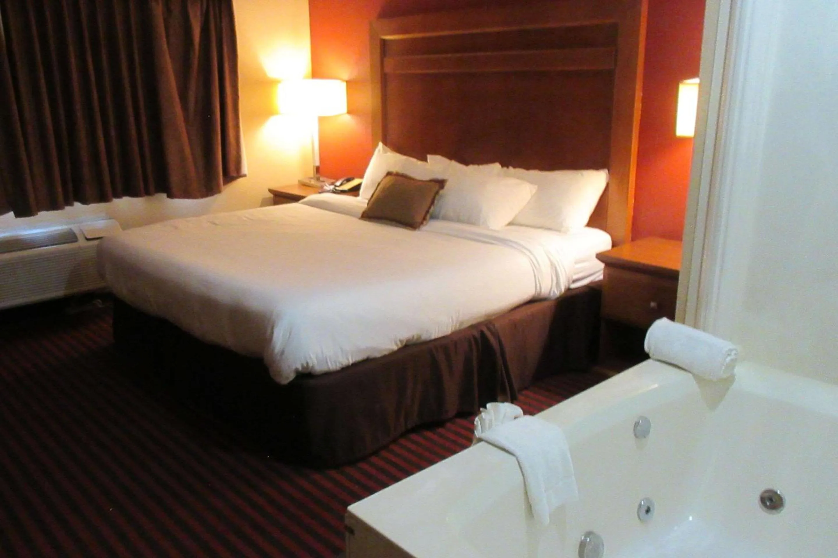 Bedroom, Bed in Quality Inn & Suites