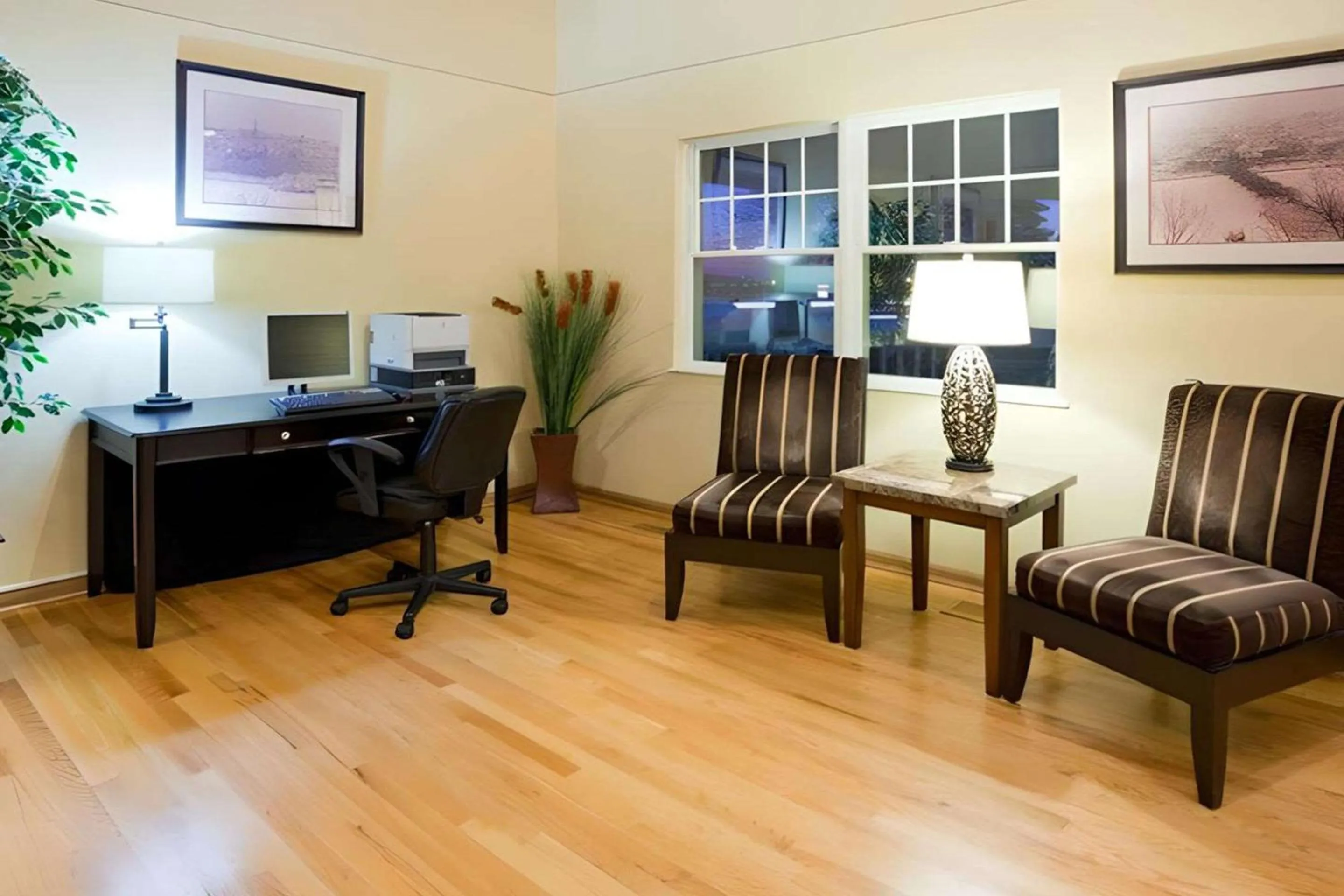 Business facilities in Quality Inn & Suites