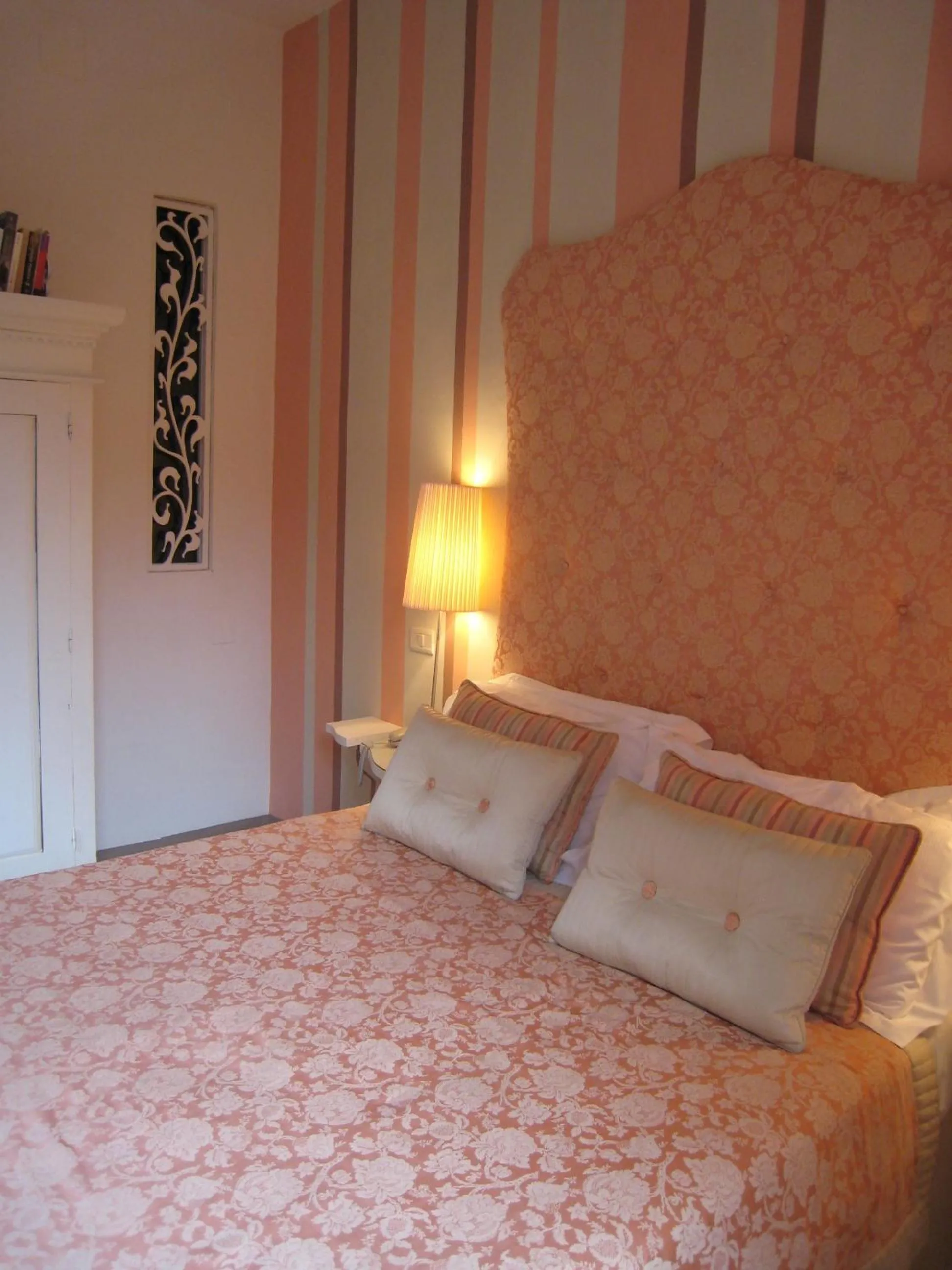 Bedroom, Bed in Fontelunga Hotel & Villas