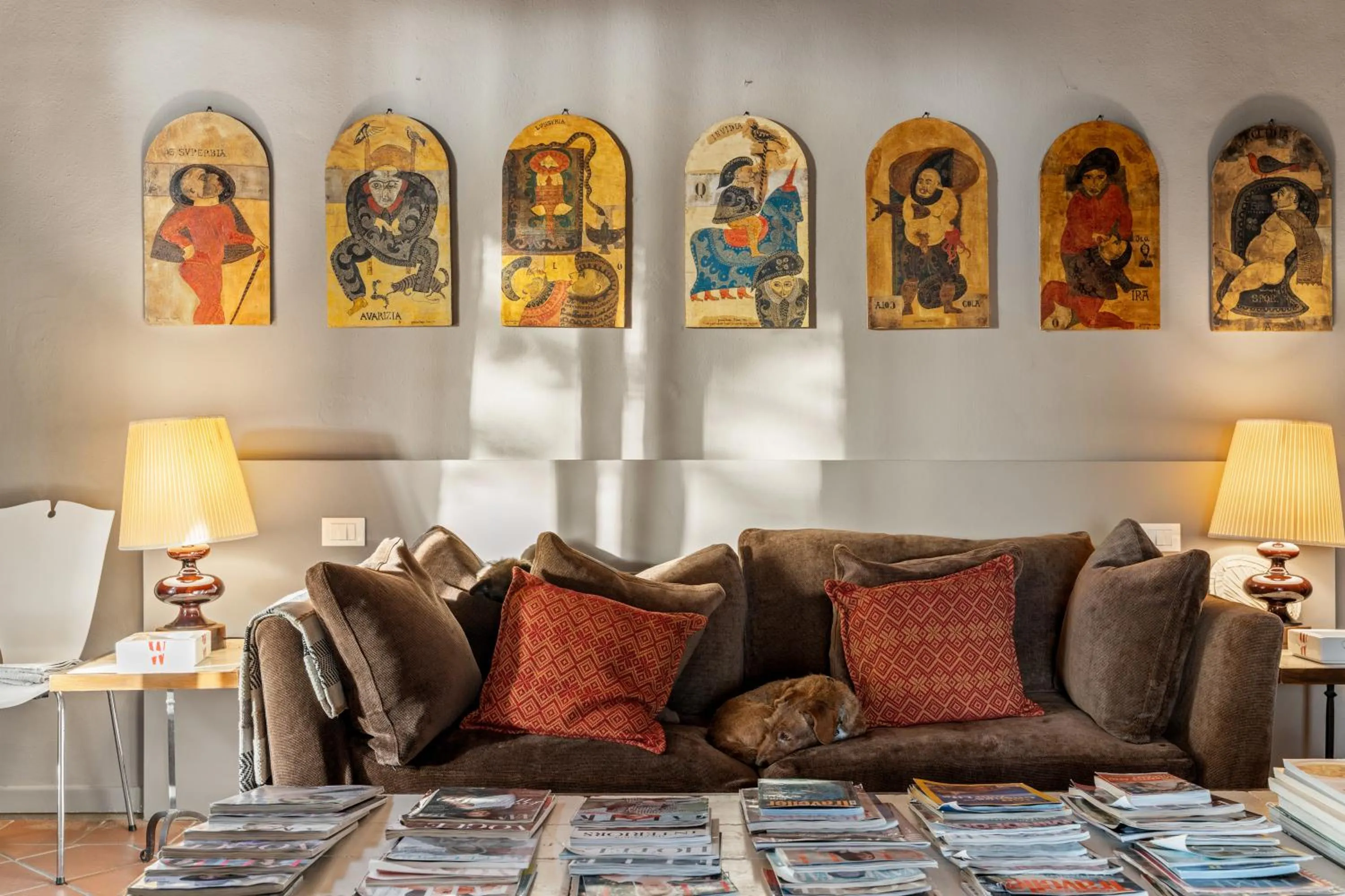 Communal lounge/ TV room in Fontelunga Hotel & Villas