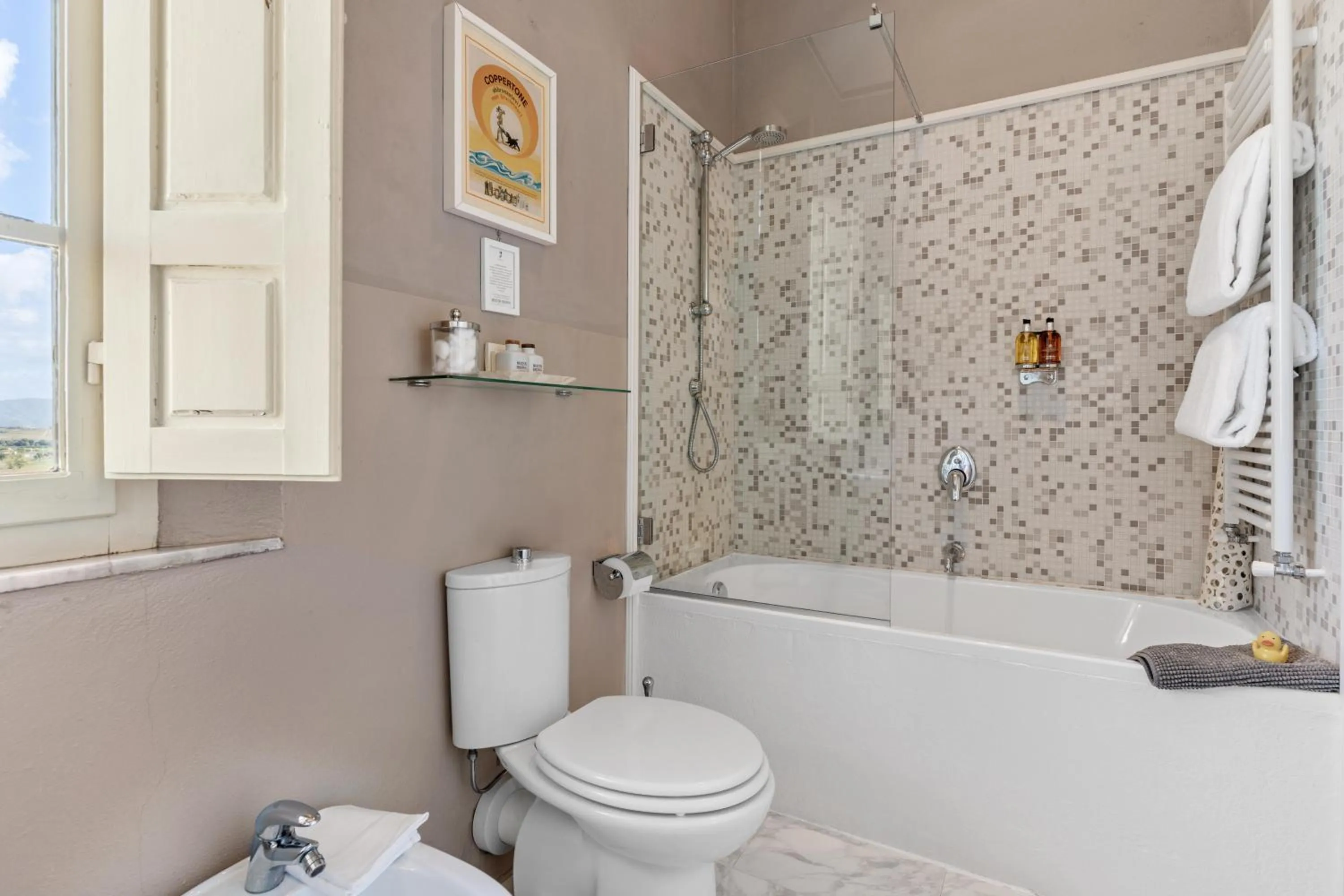 Bedroom in Fontelunga Hotel & Villas