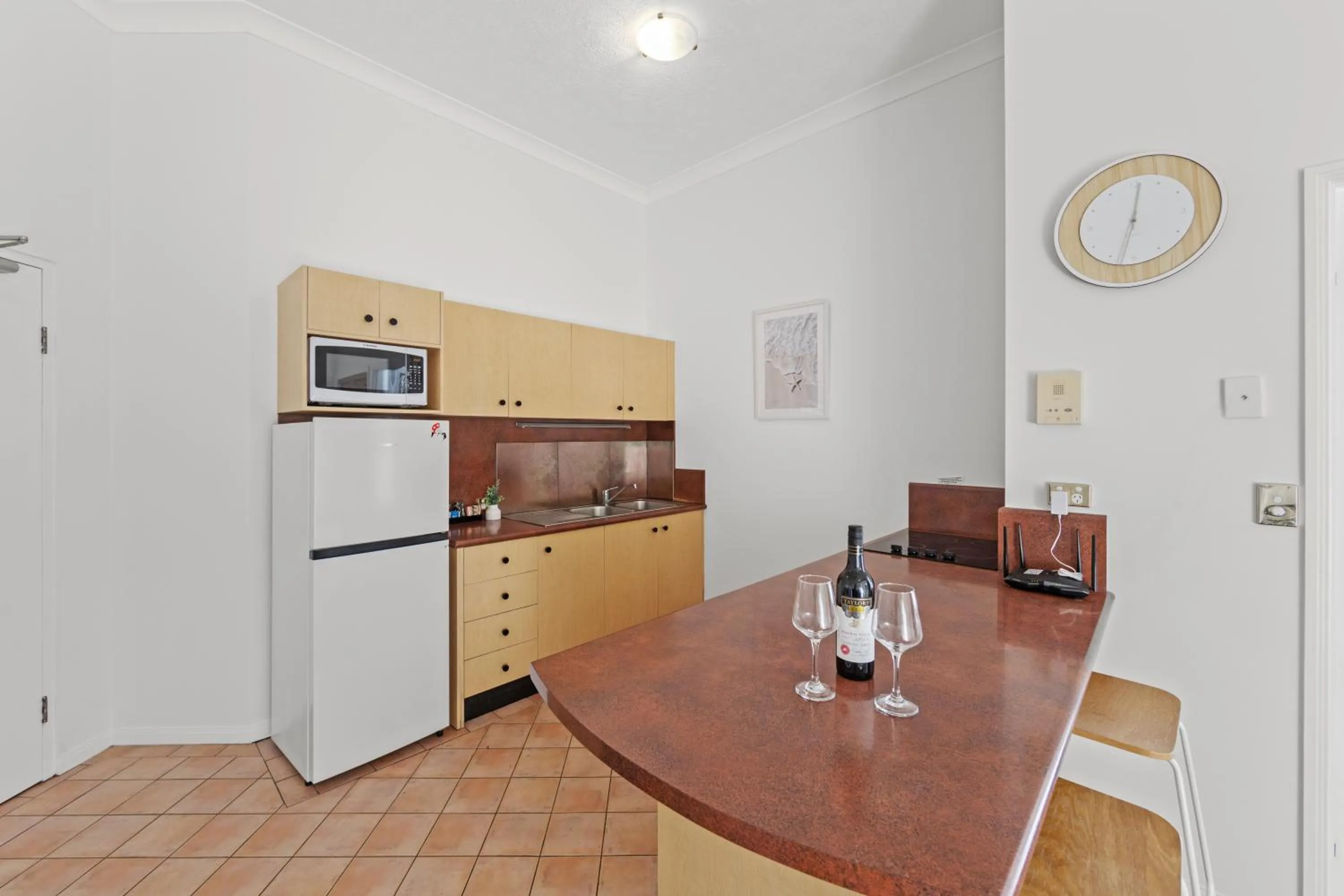 Kitchen or kitchenette in Surf Parade Resort