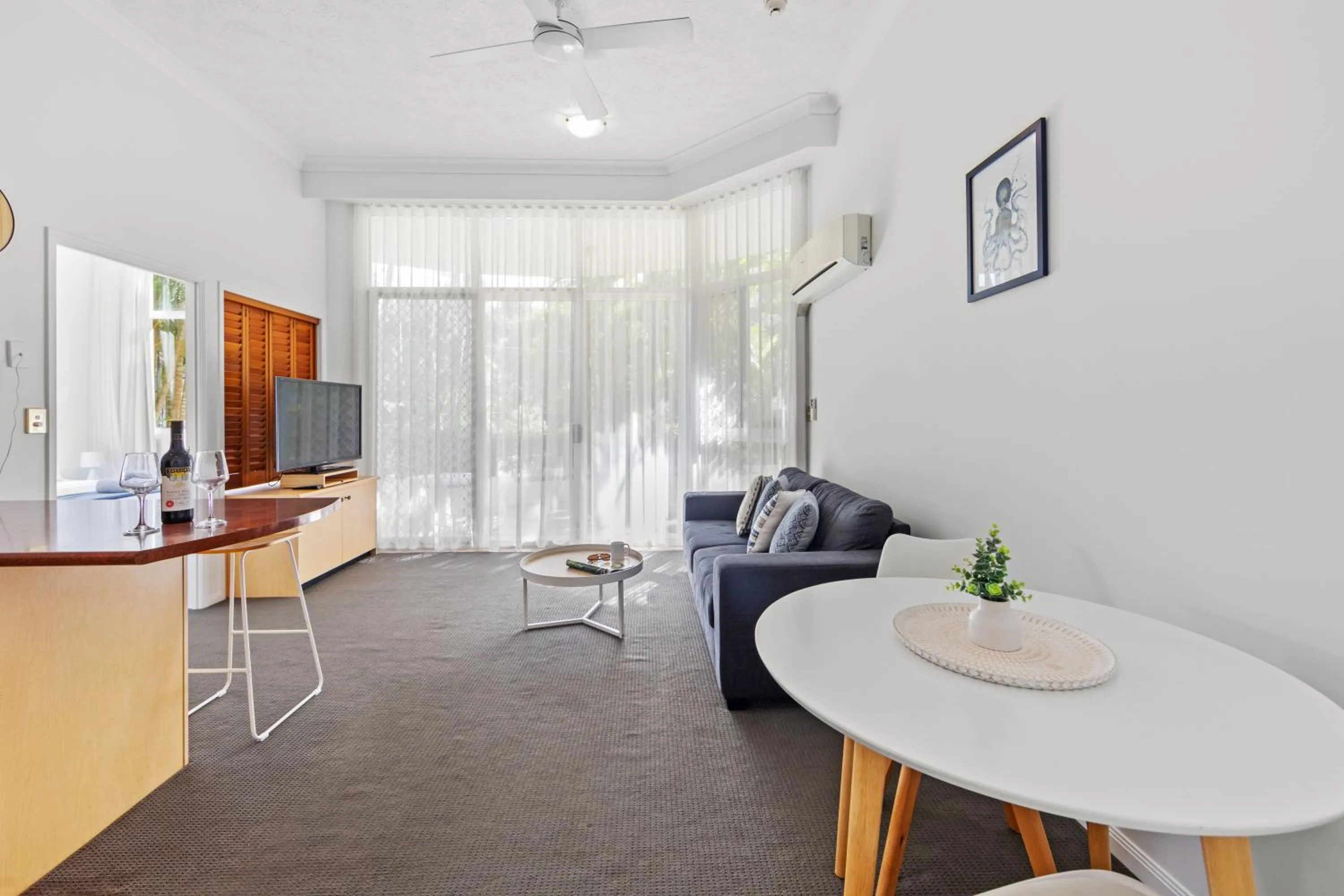 Living room in Surf Parade Resort