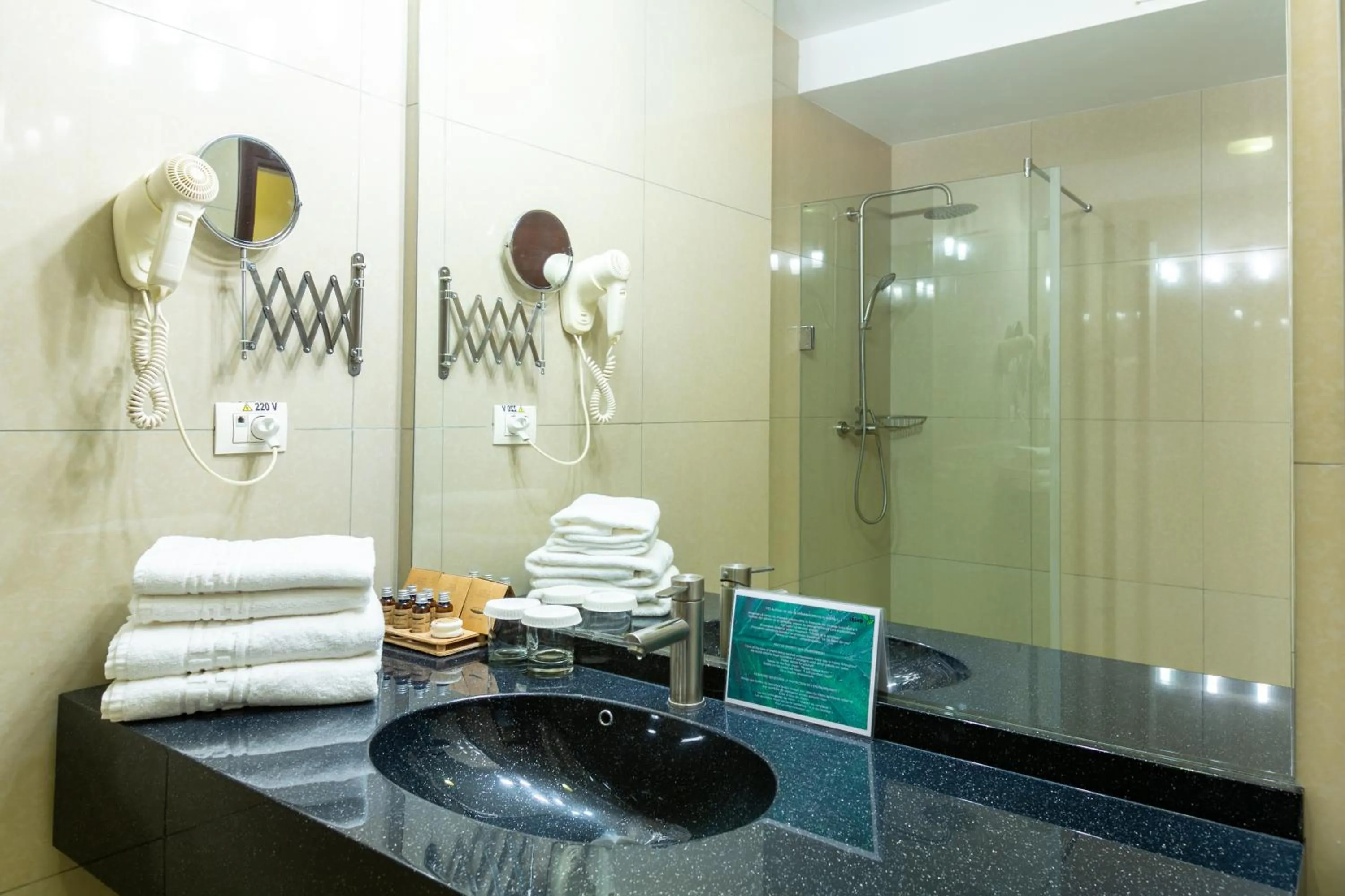 Bathroom in Golden Time Hotel