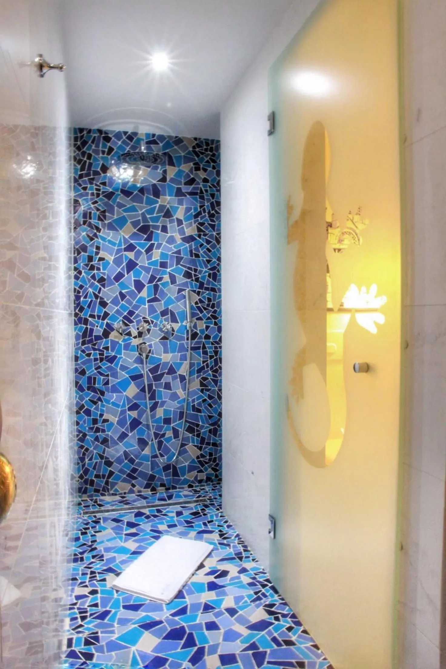 Bed in Riad Dar Saba - Saba's House