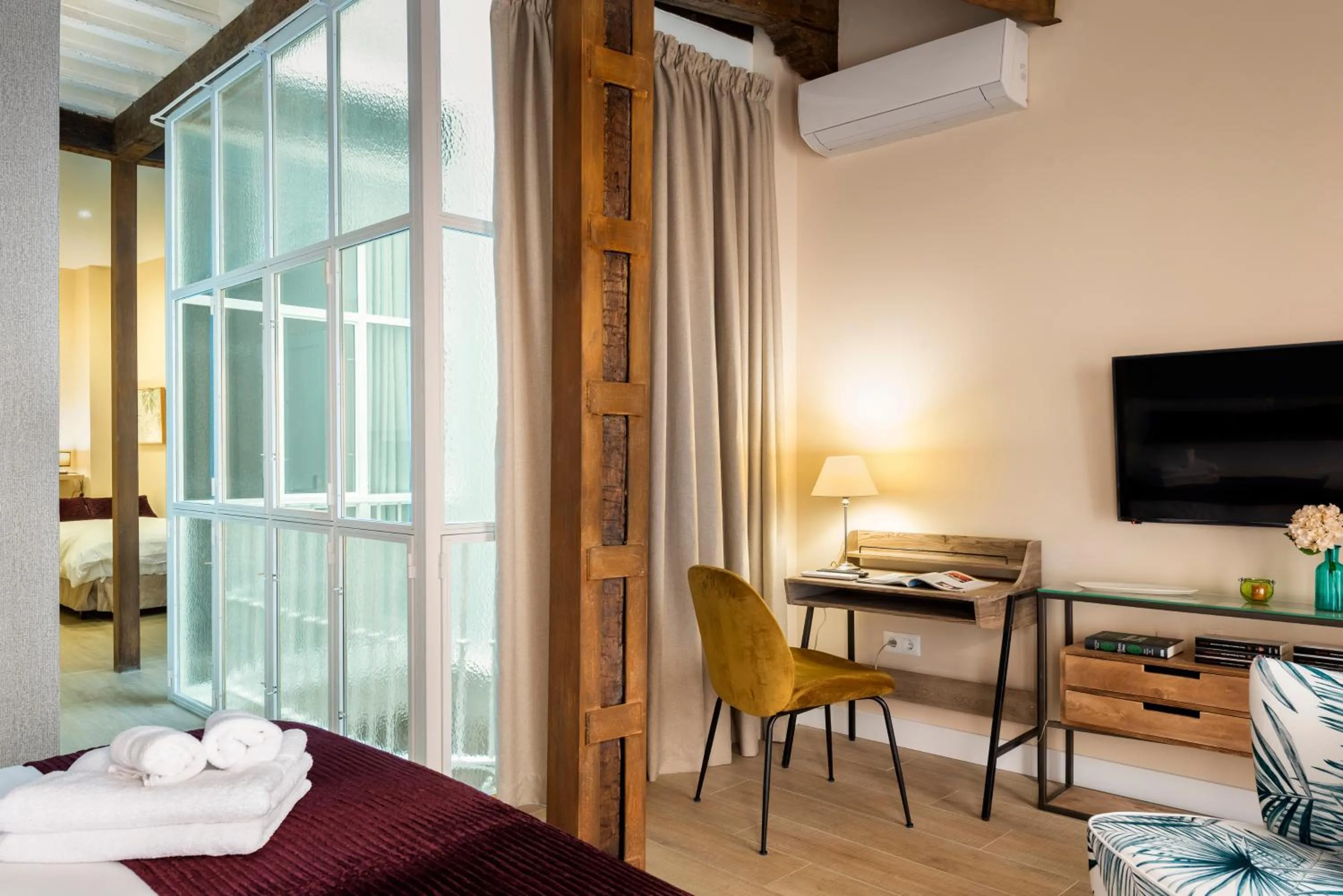 TV and multimedia, Bed in Placentines 5